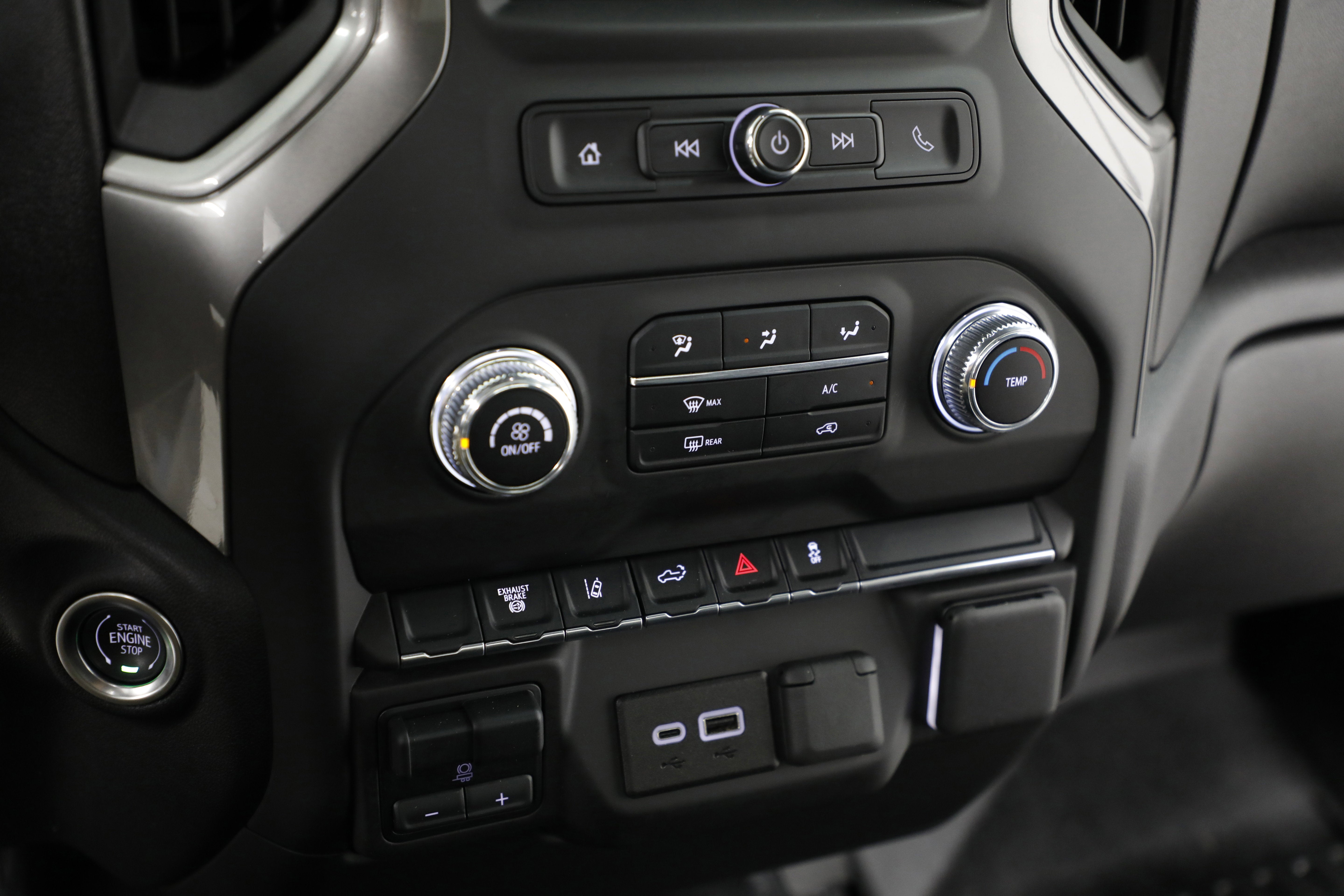 2025 GMC Sierra 3500 HD Pro