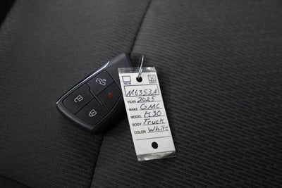 2025 GMC Sierra 3500 HD Pro