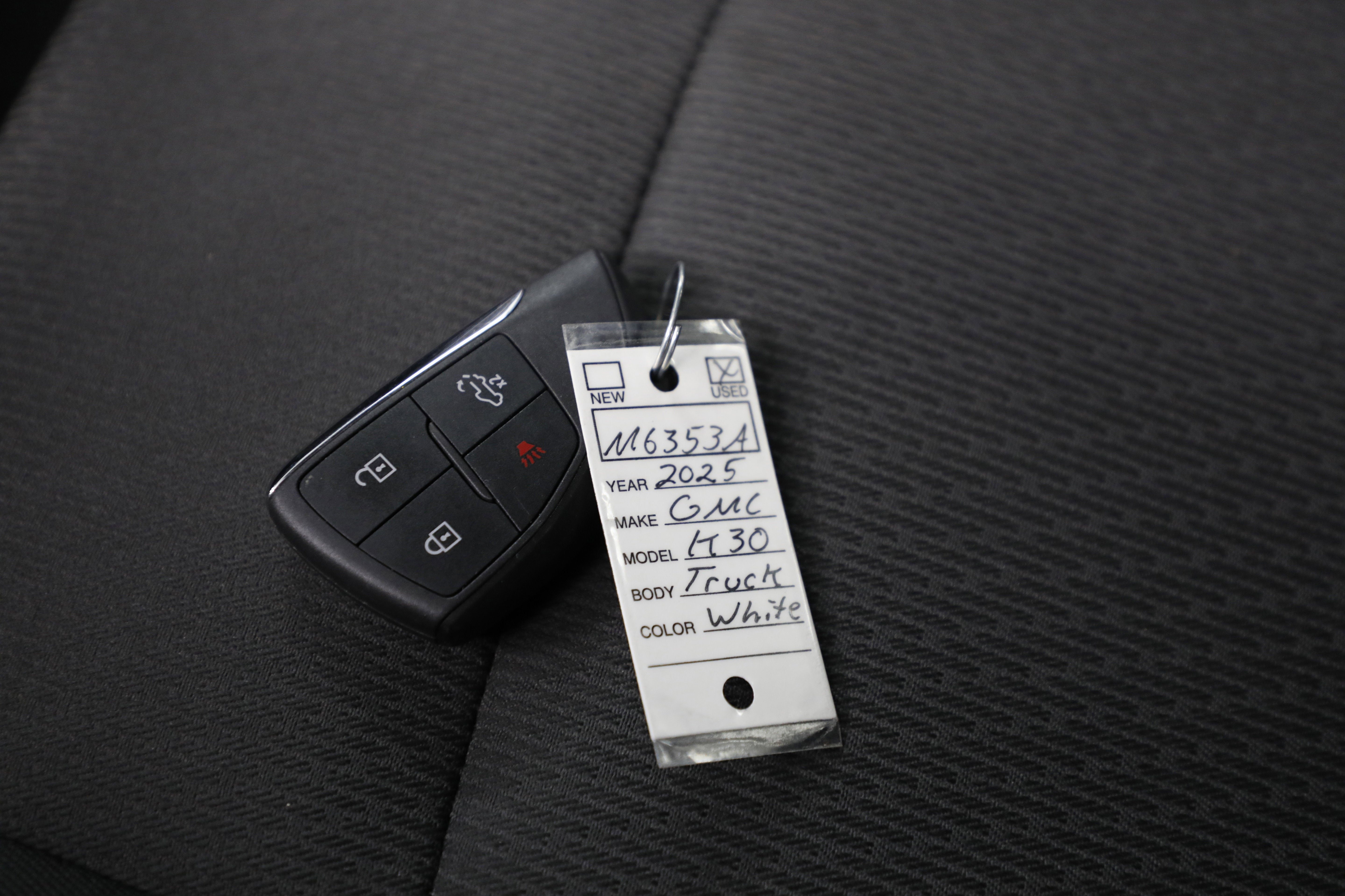 2025 GMC Sierra 3500 HD Pro