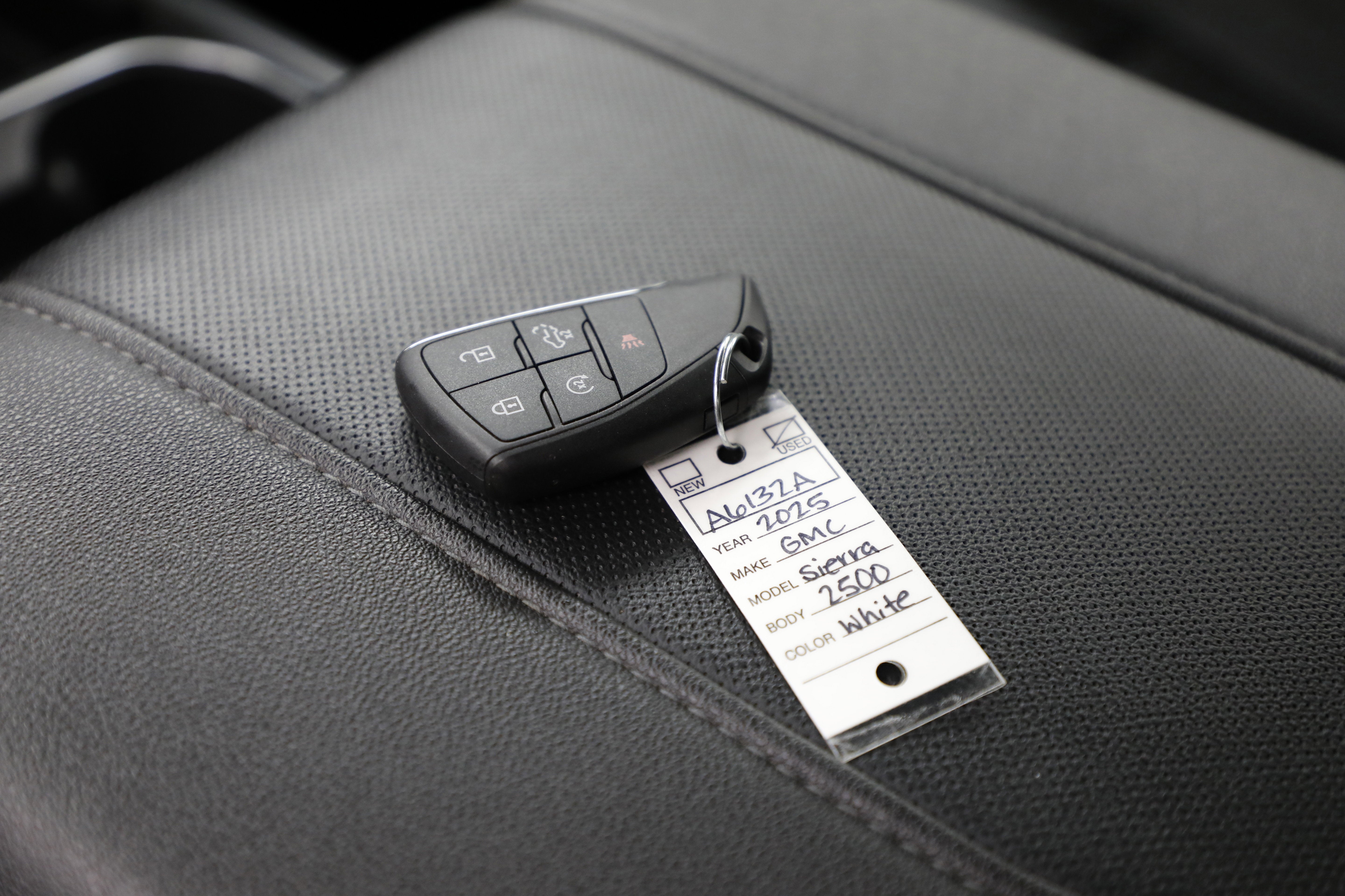 2025 GMC Sierra 2500 HD SLT