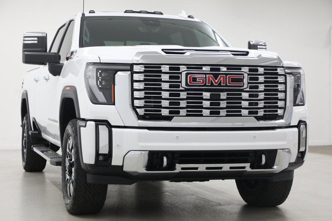 2025 GMC Sierra 2500 HD Denali