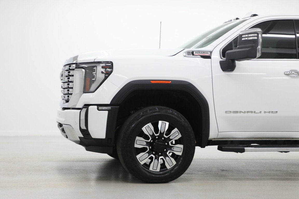 2025 GMC Sierra 2500 HD Denali