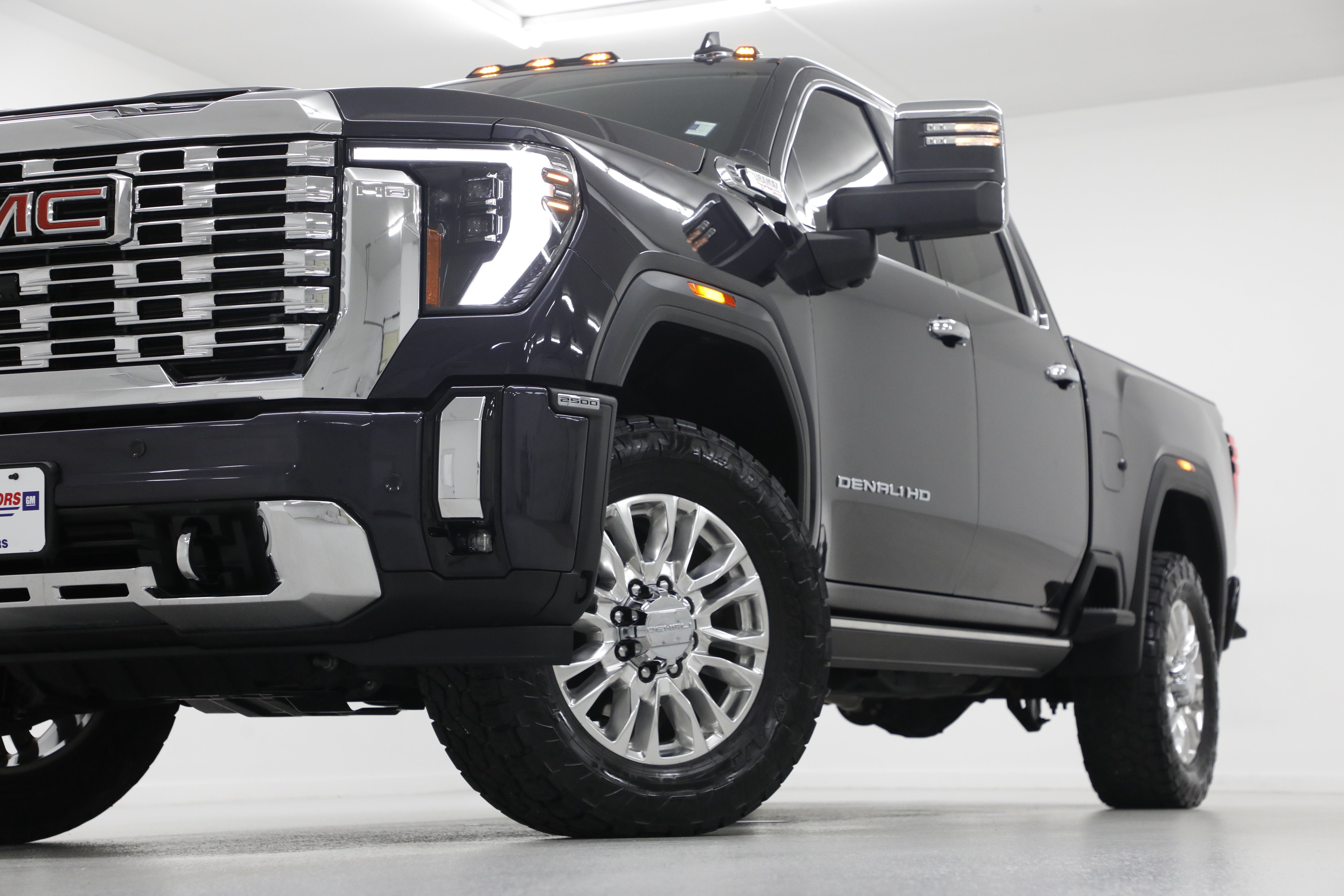 2025 GMC Sierra 2500 HD Denali