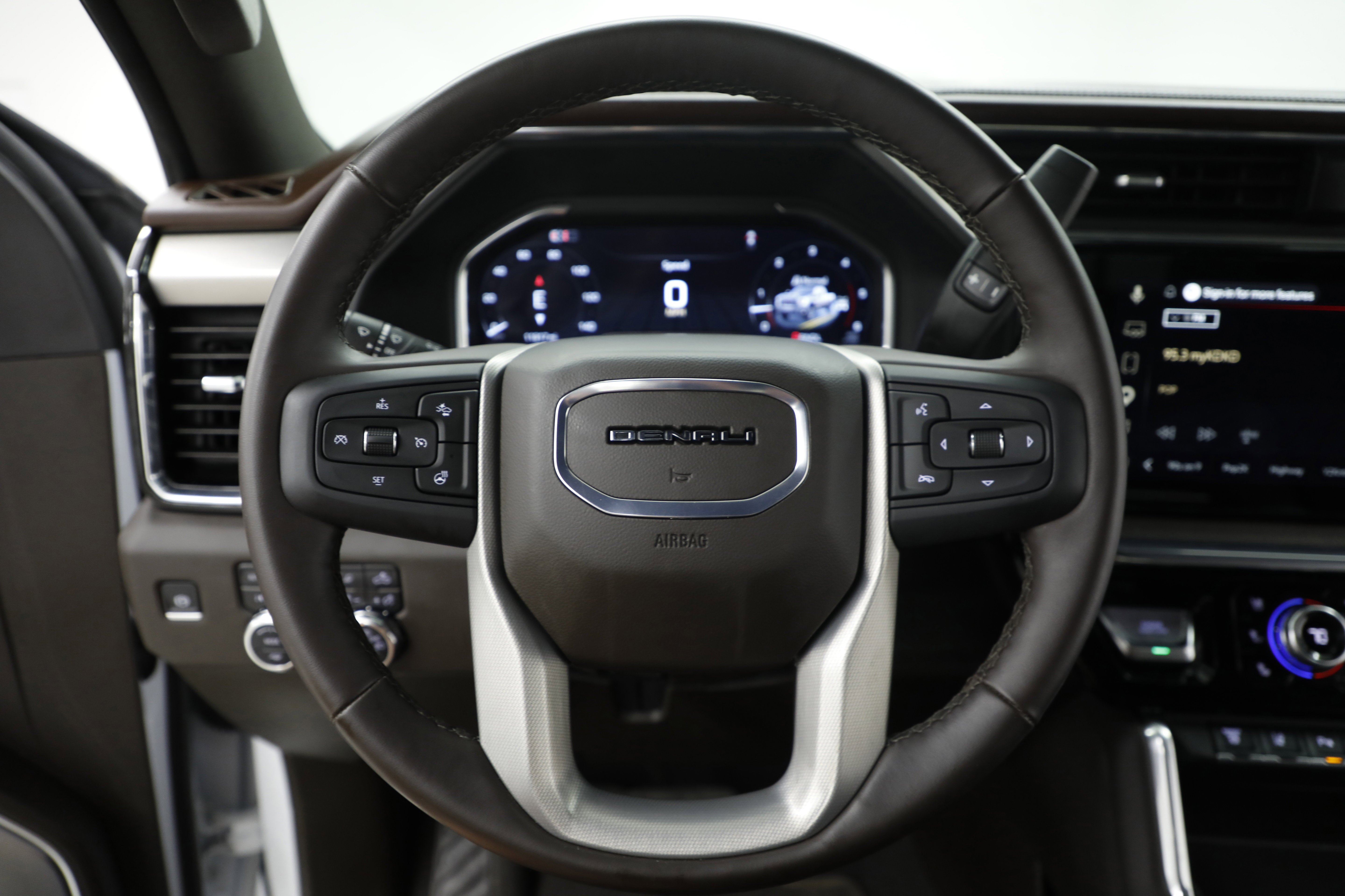 2025 GMC Sierra 3500 HD Denali
