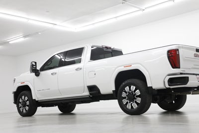 2025 GMC Sierra 3500 HD Denali