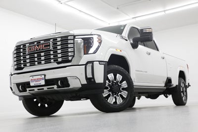 2025 GMC Sierra 3500 HD Denali