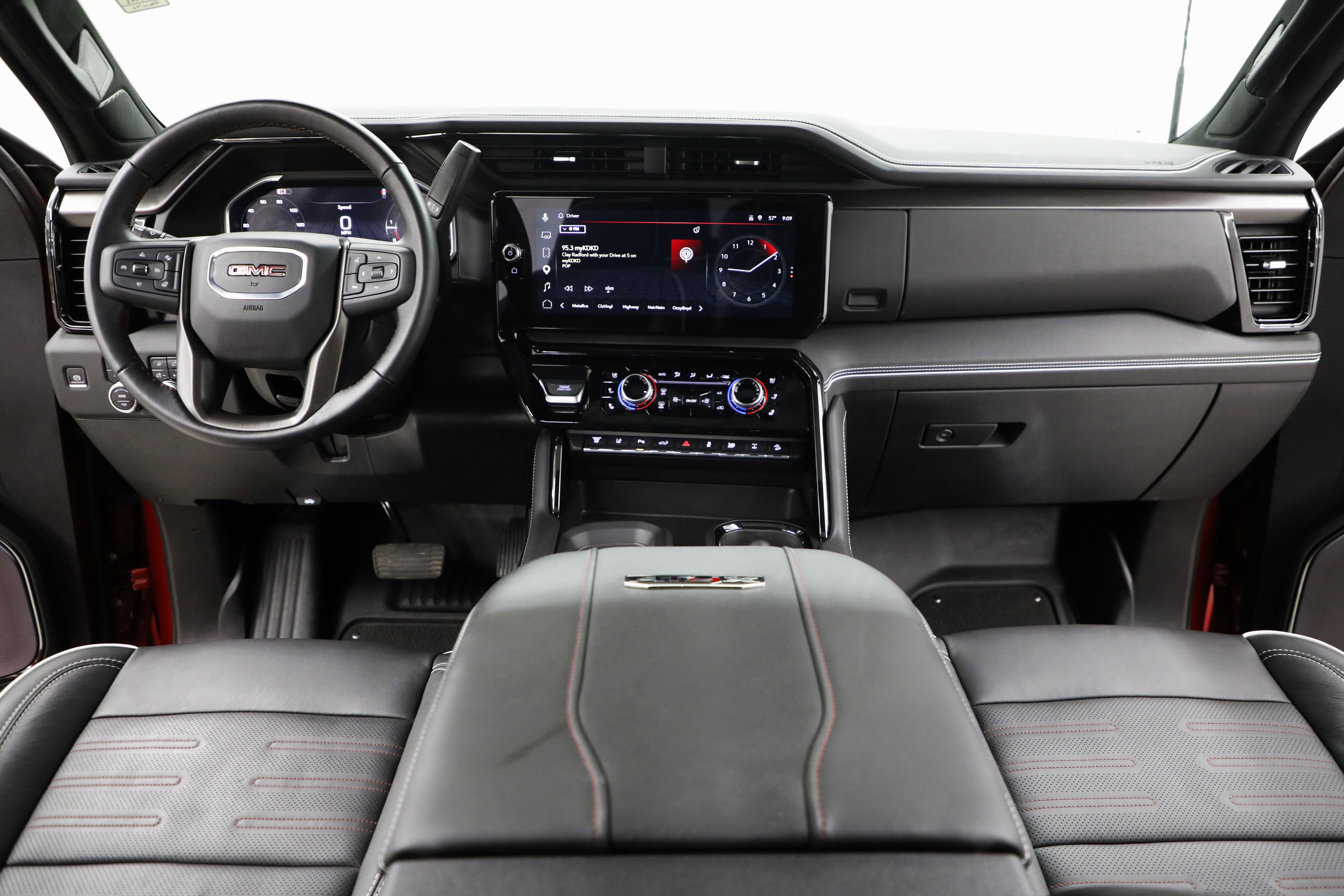 2025 GMC Sierra 2500 HD AT4X
