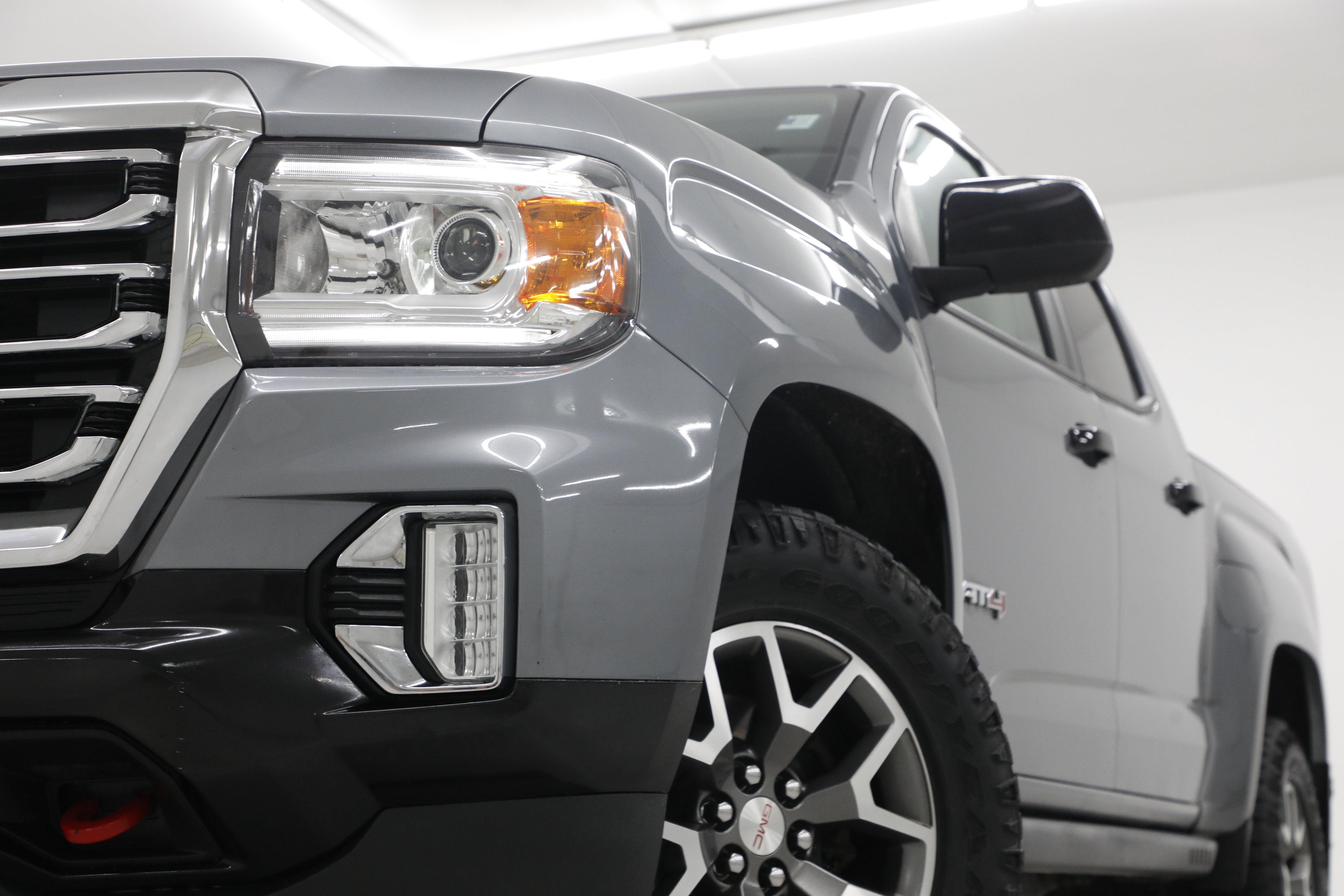 2021 GMC Canyon 4WD AT4 w/Leather