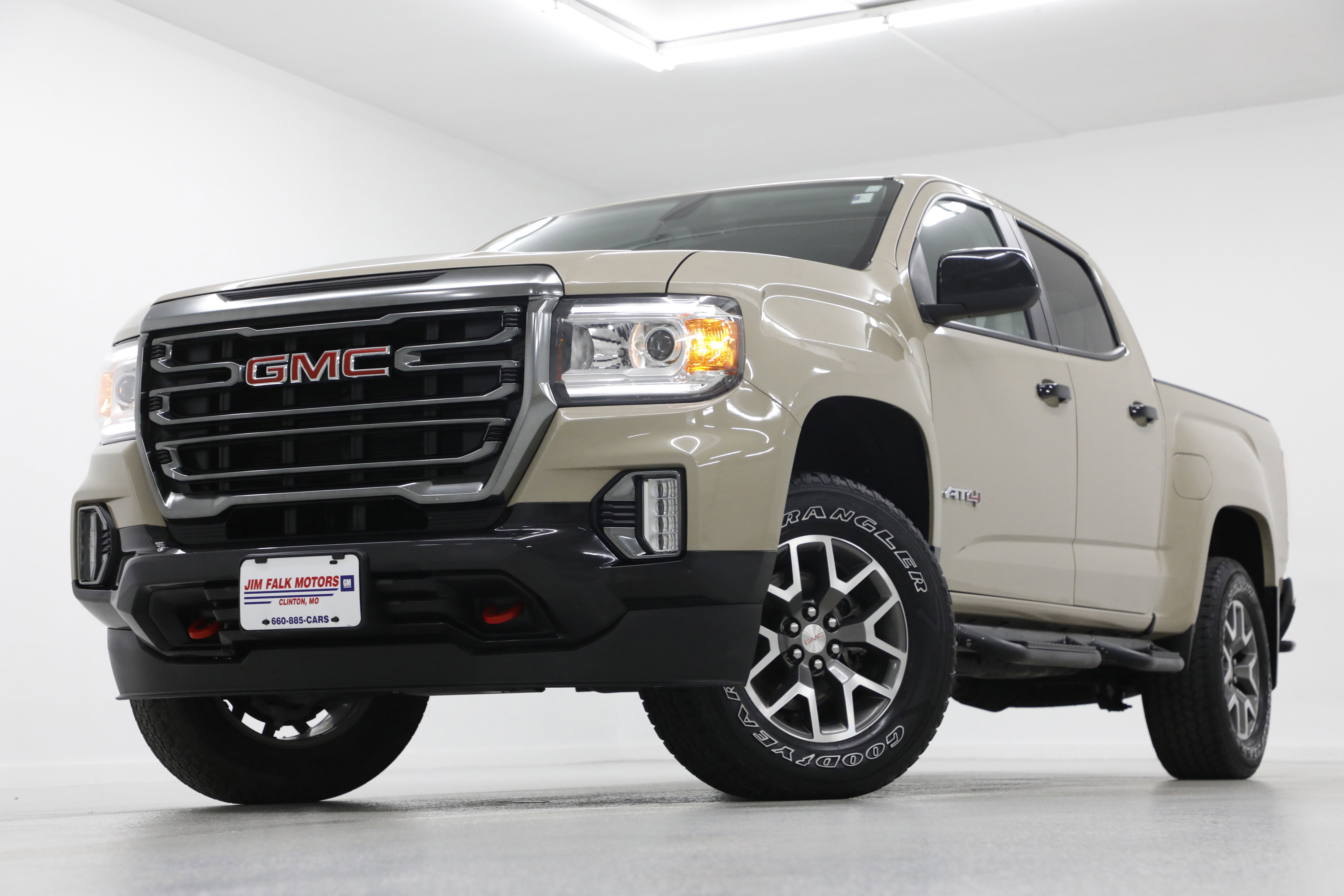 2021 GMC Canyon 4WD AT4 Crew Cab Short Box (Cloth)'s photo