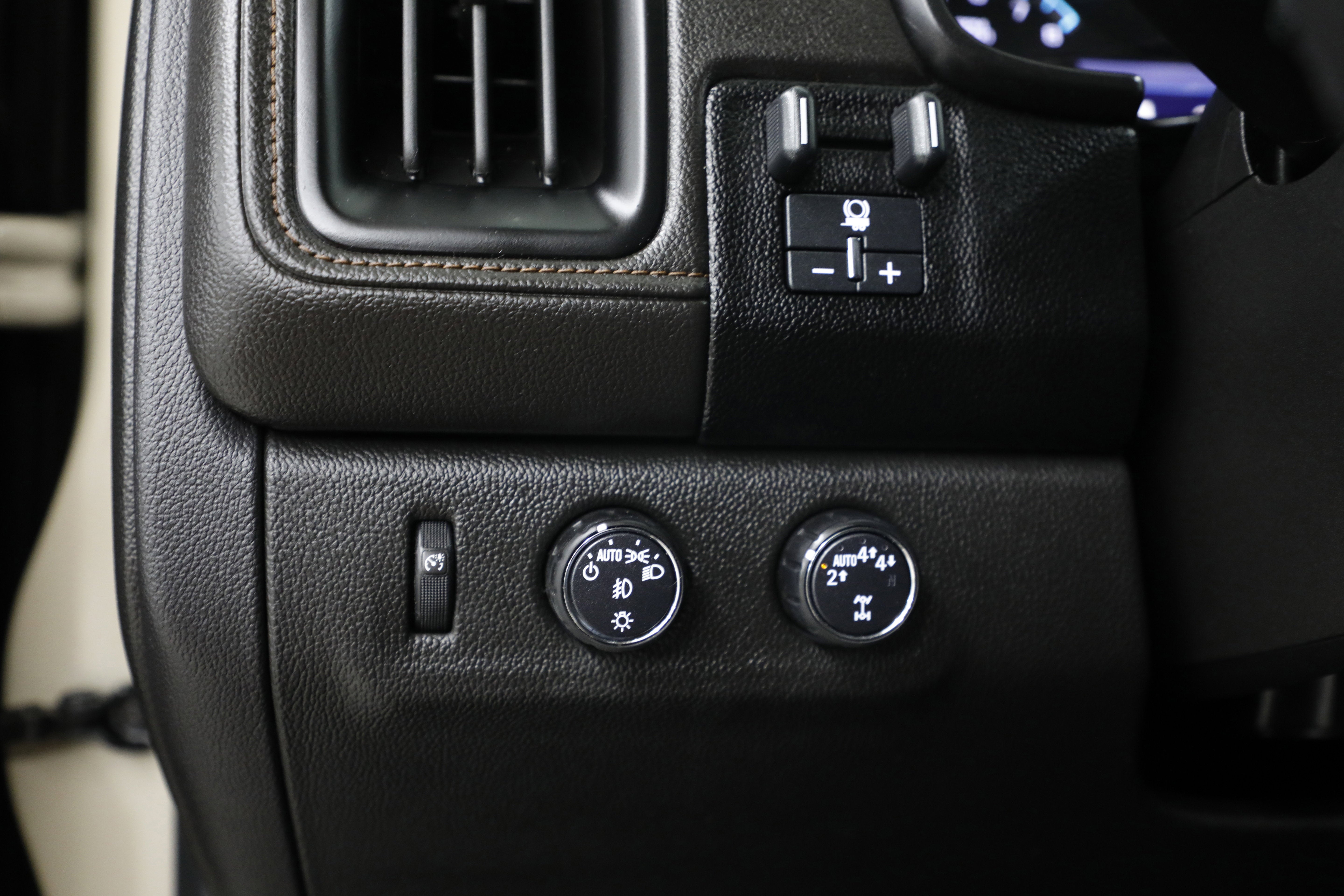 2021 GMC Canyon 4WD AT4 w/Cloth