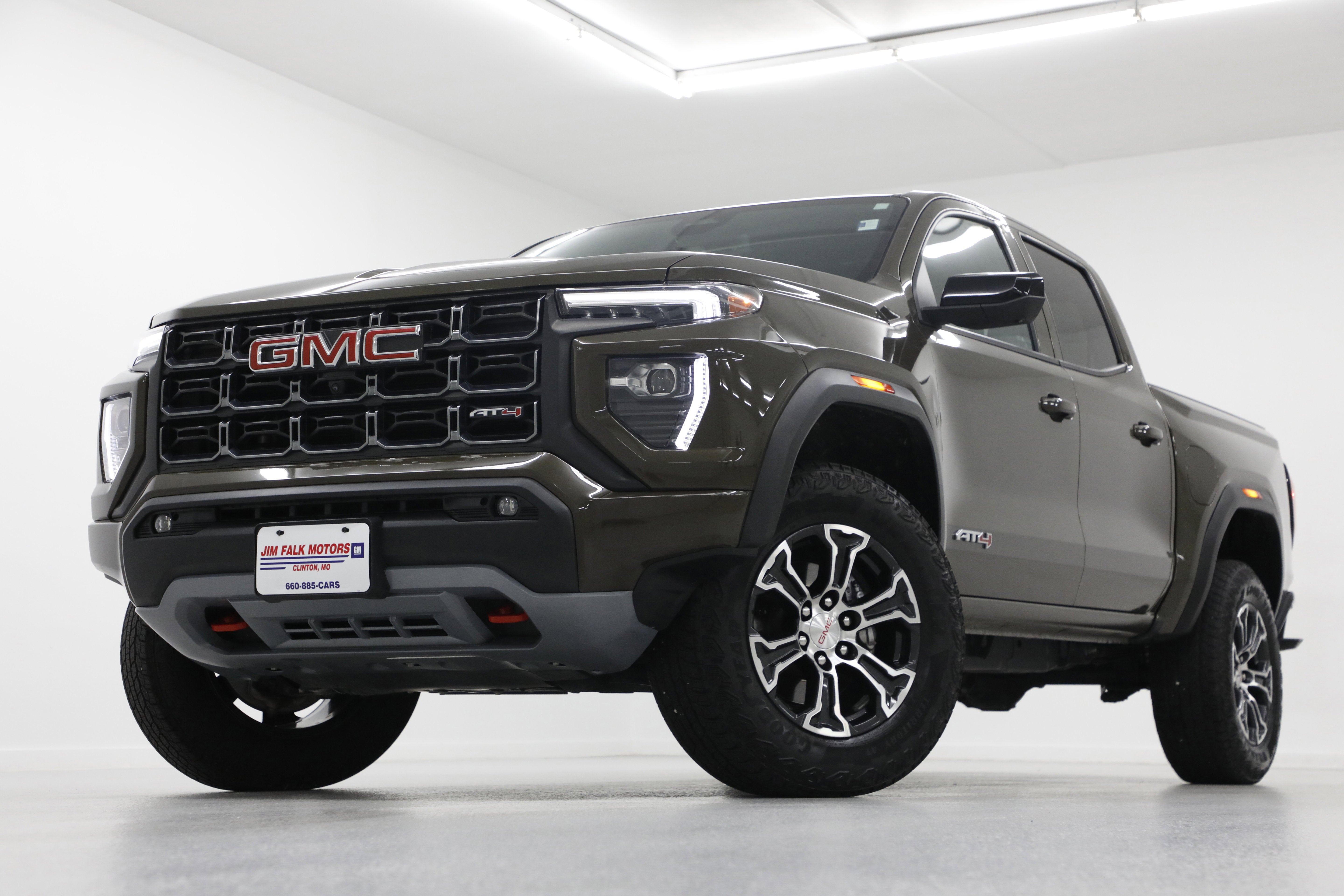2023 GMC Canyon AT4