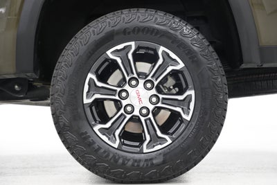 2023 GMC Canyon AT4