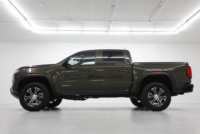 2023 GMC Canyon AT4
