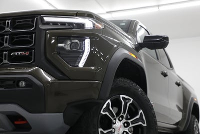2023 GMC Canyon AT4