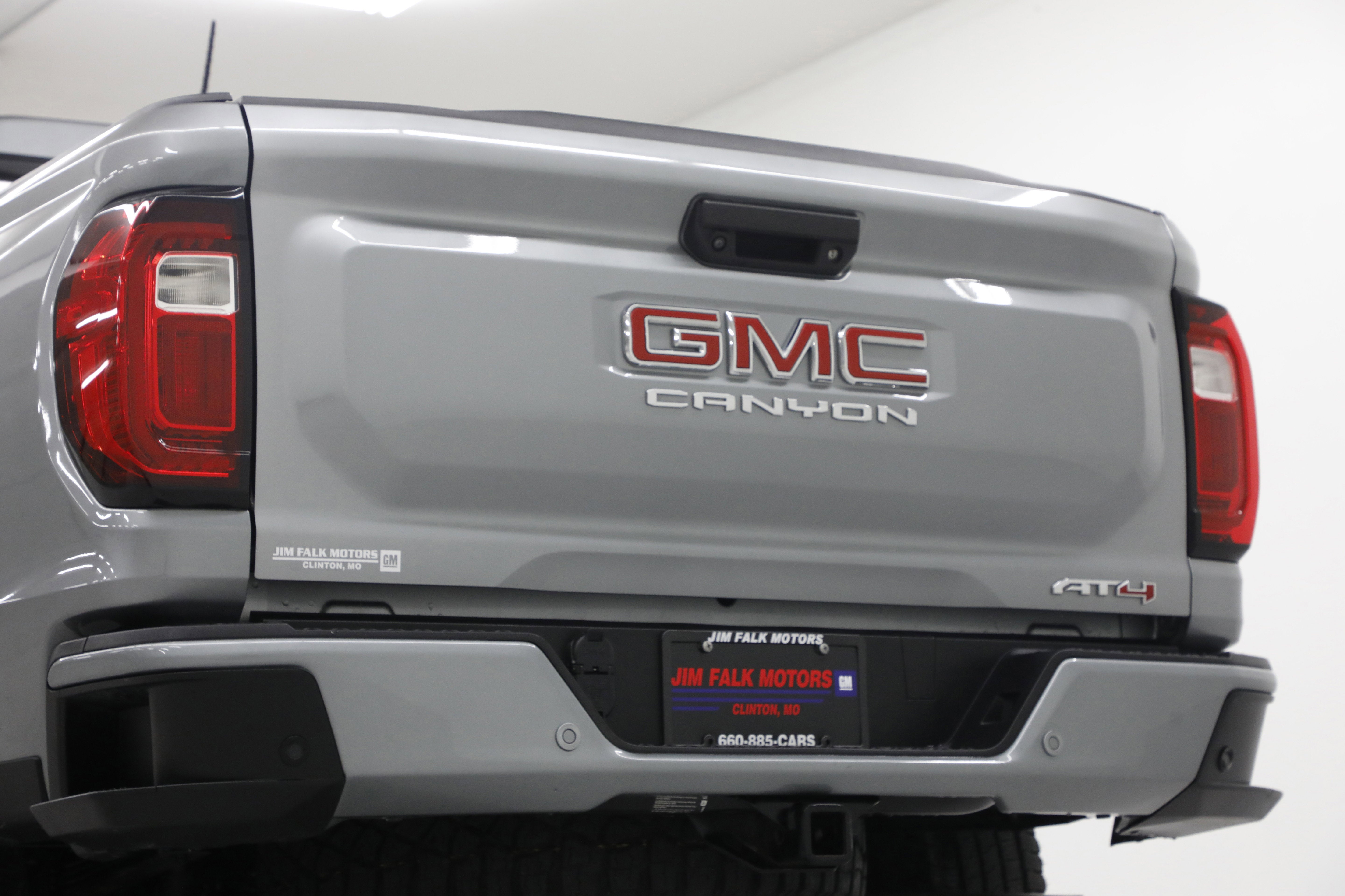 2023 GMC Canyon AT4