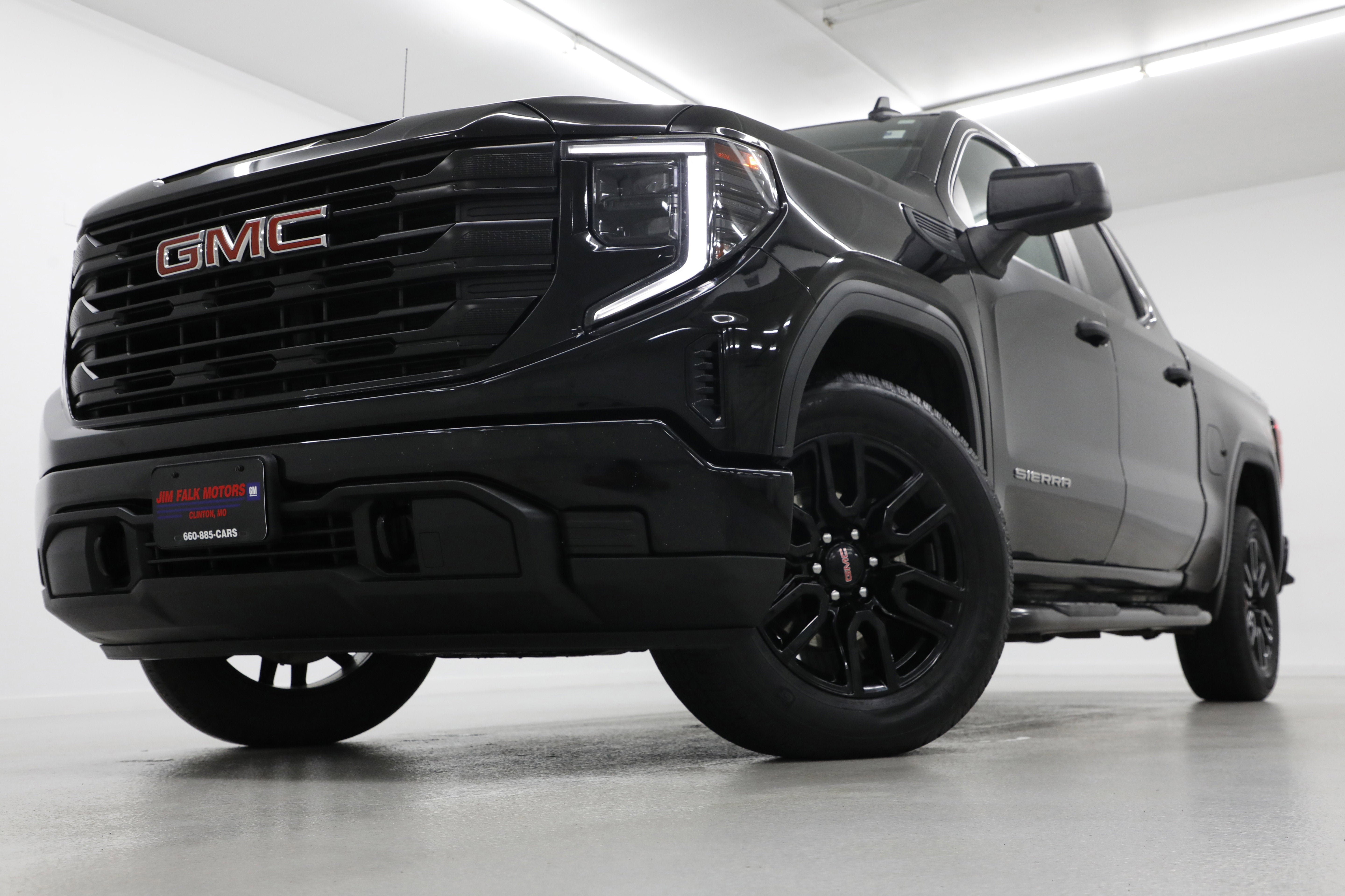 2023 GMC Sierra 1500 Pro