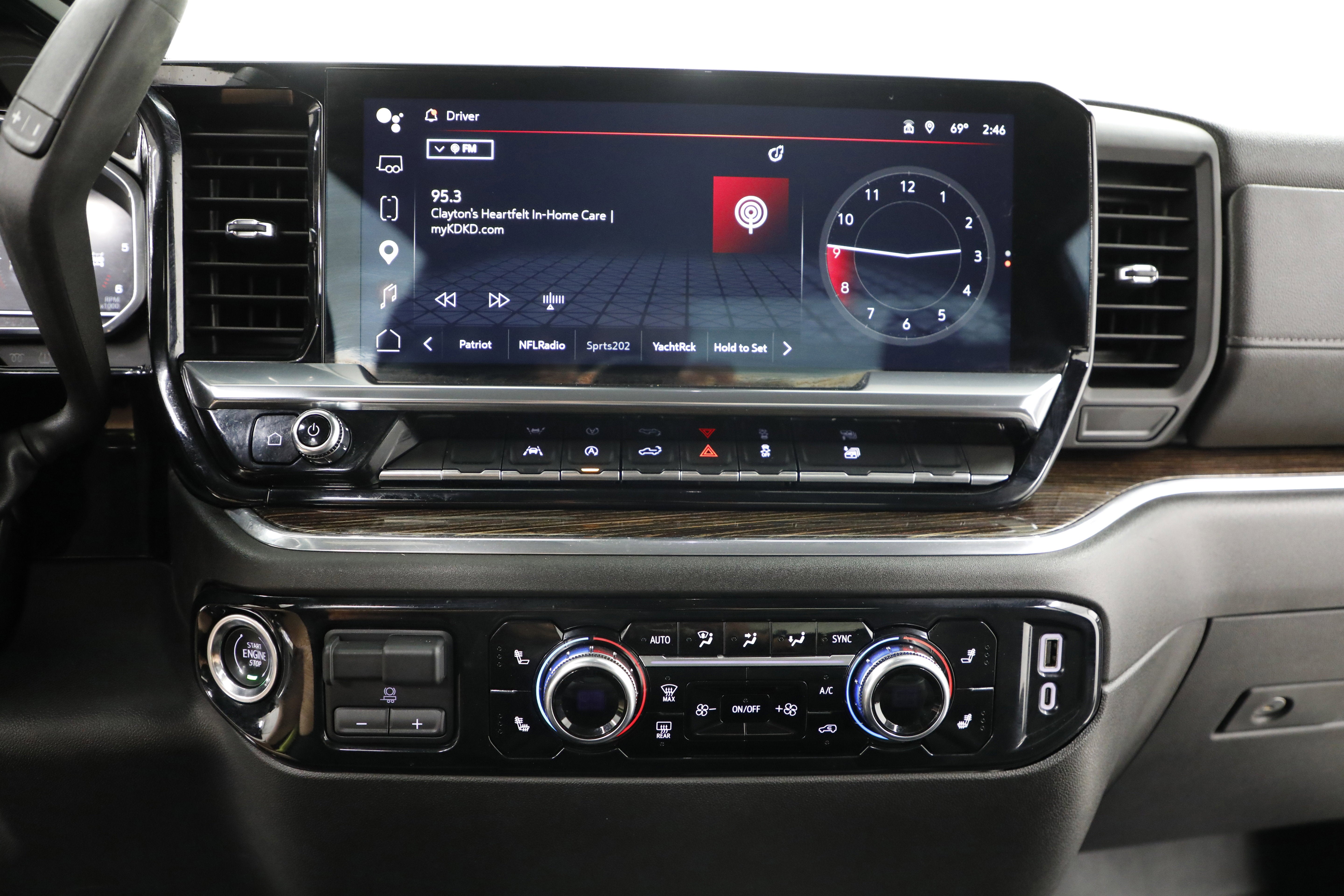 2023 GMC Sierra 1500 Elevation