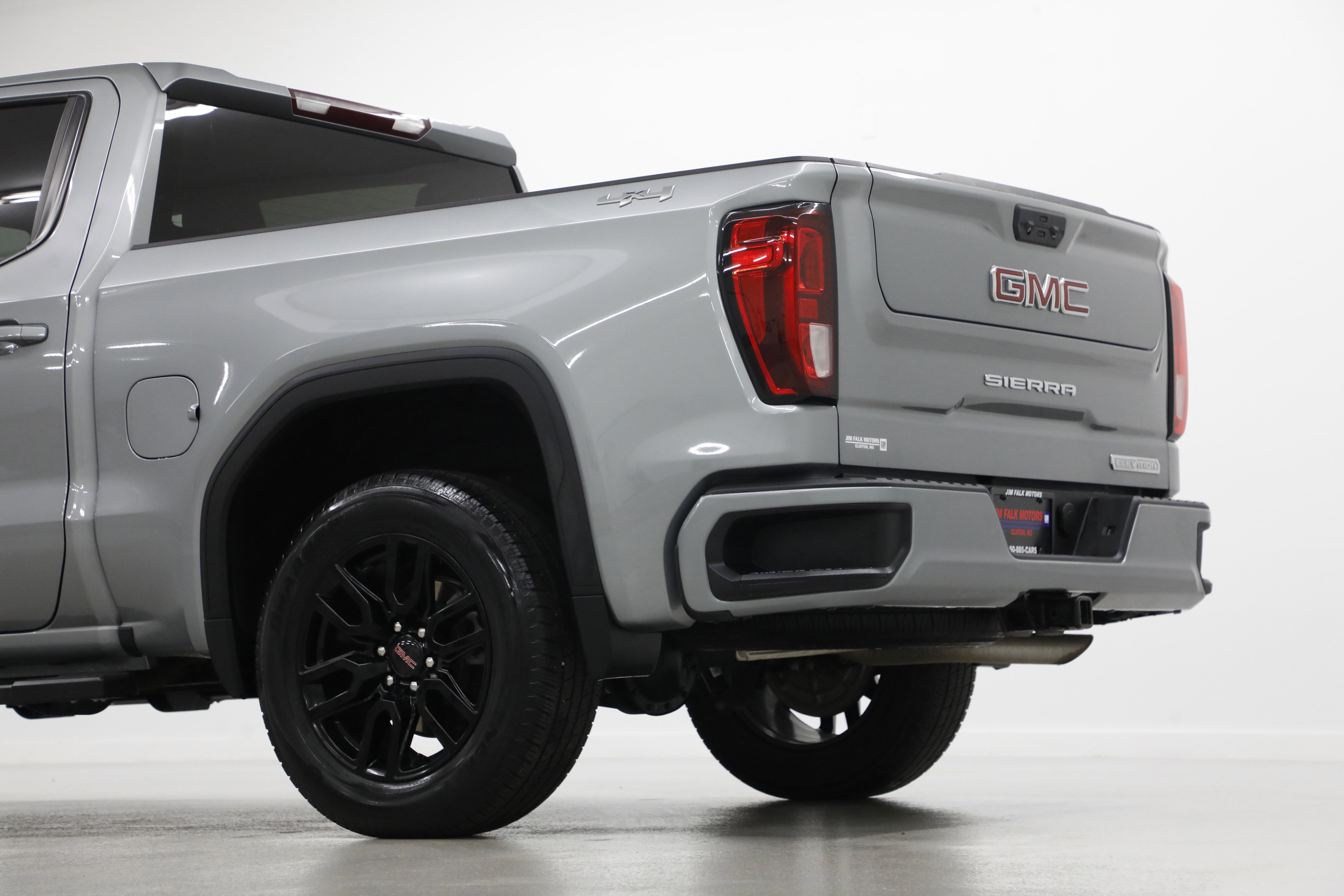 2023 GMC Sierra 1500 Elevation