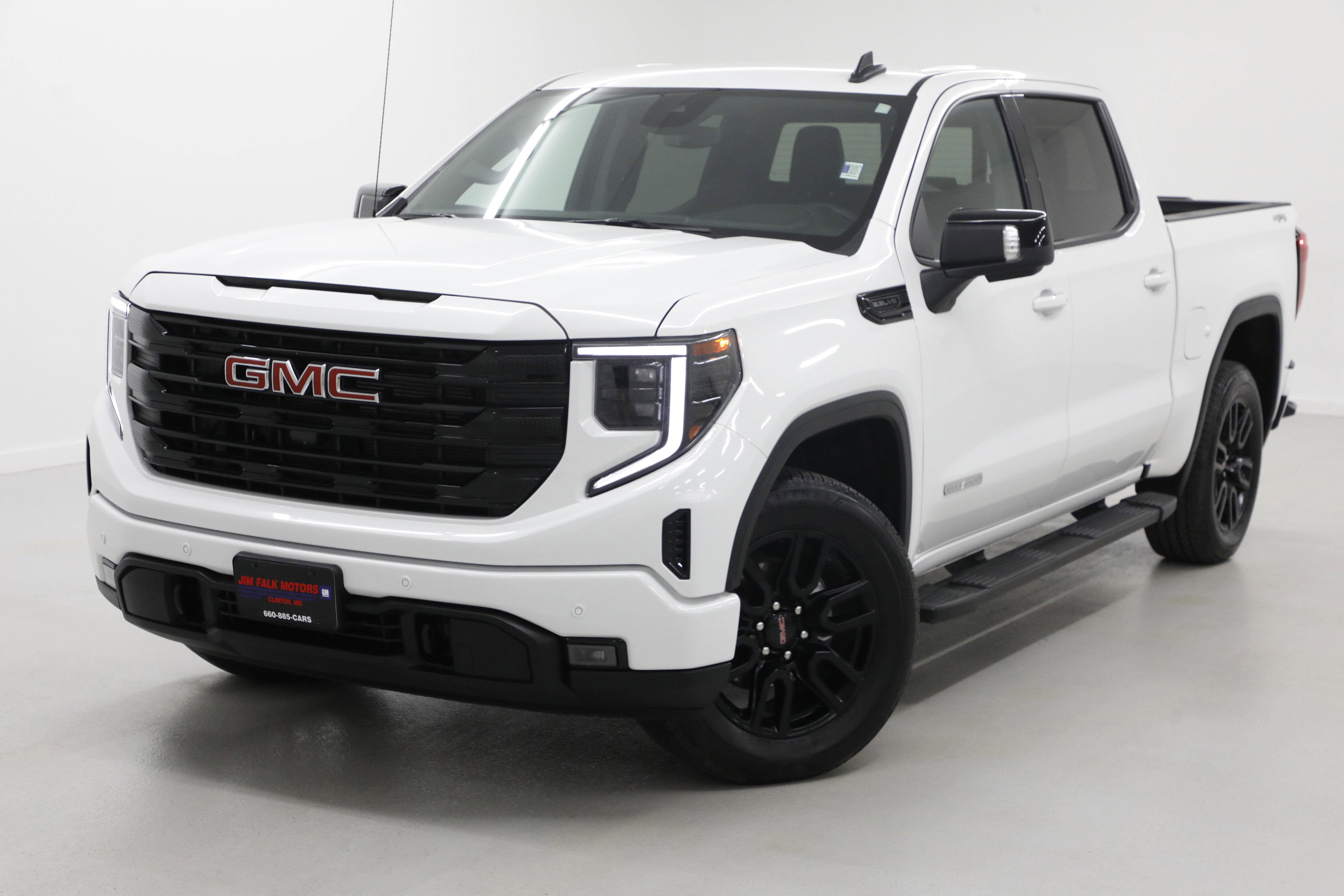 2025 GMC Sierra 1500 Elevation