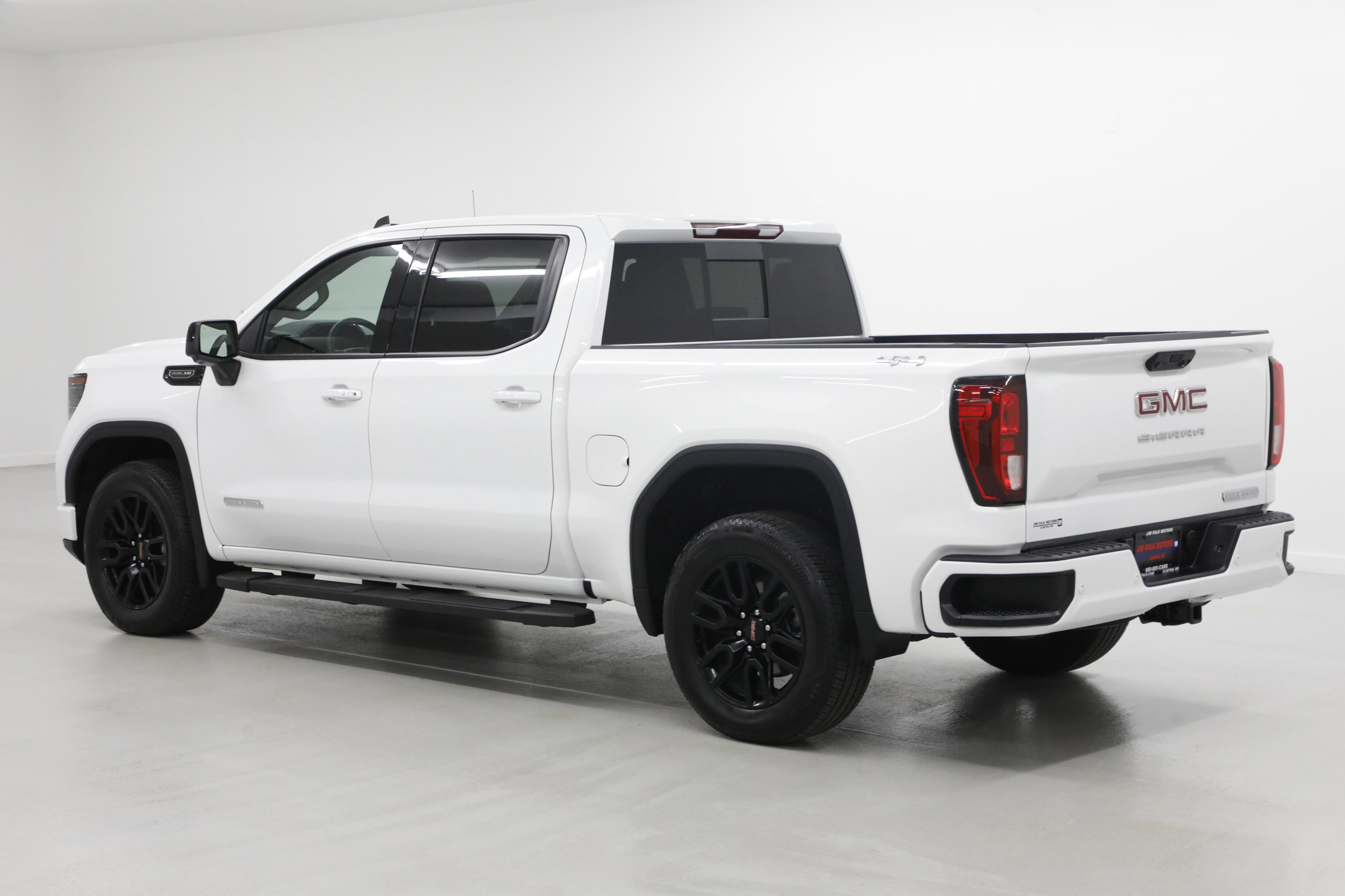 2025 GMC Sierra 1500 Elevation