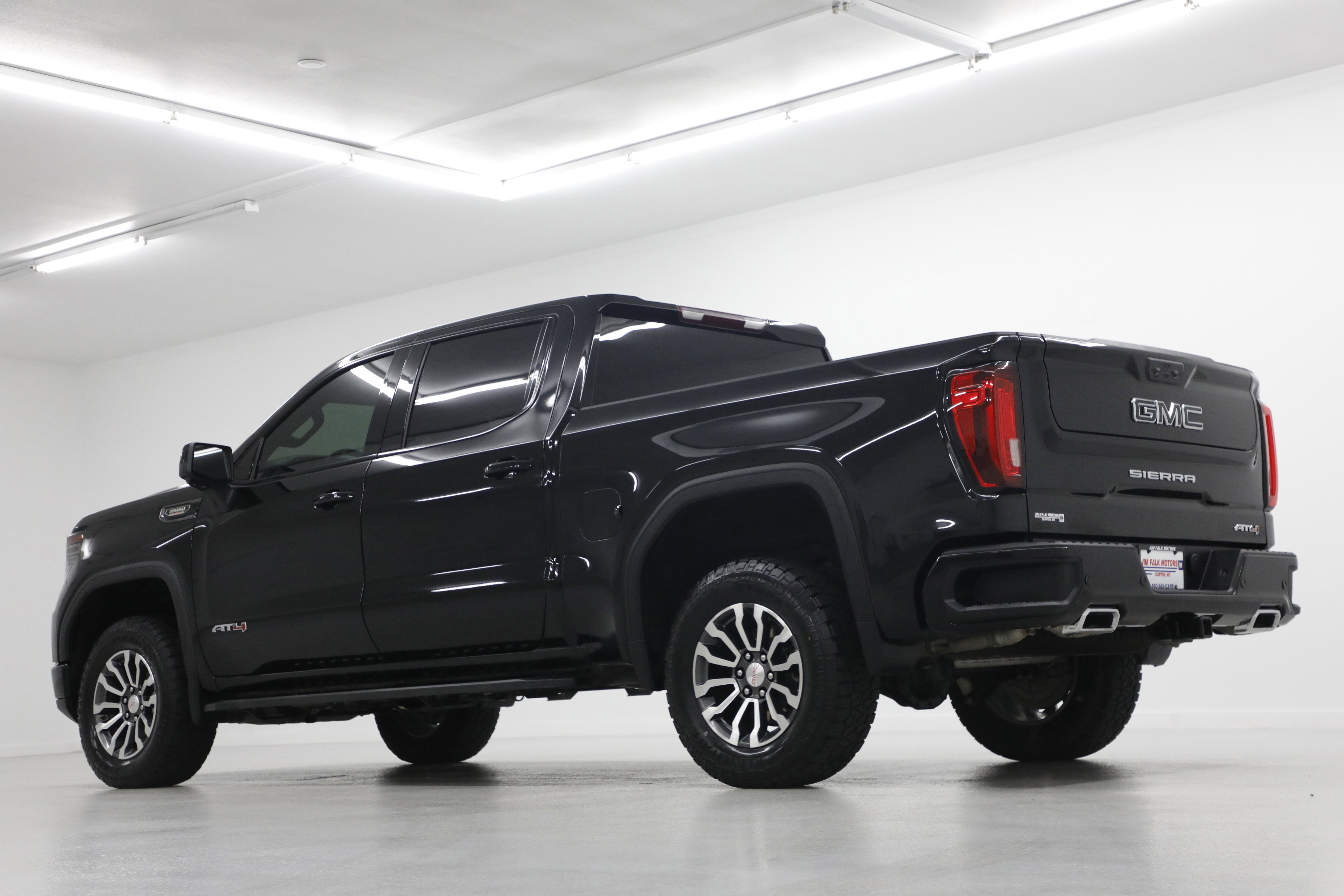 2023 GMC Sierra 1500 AT4