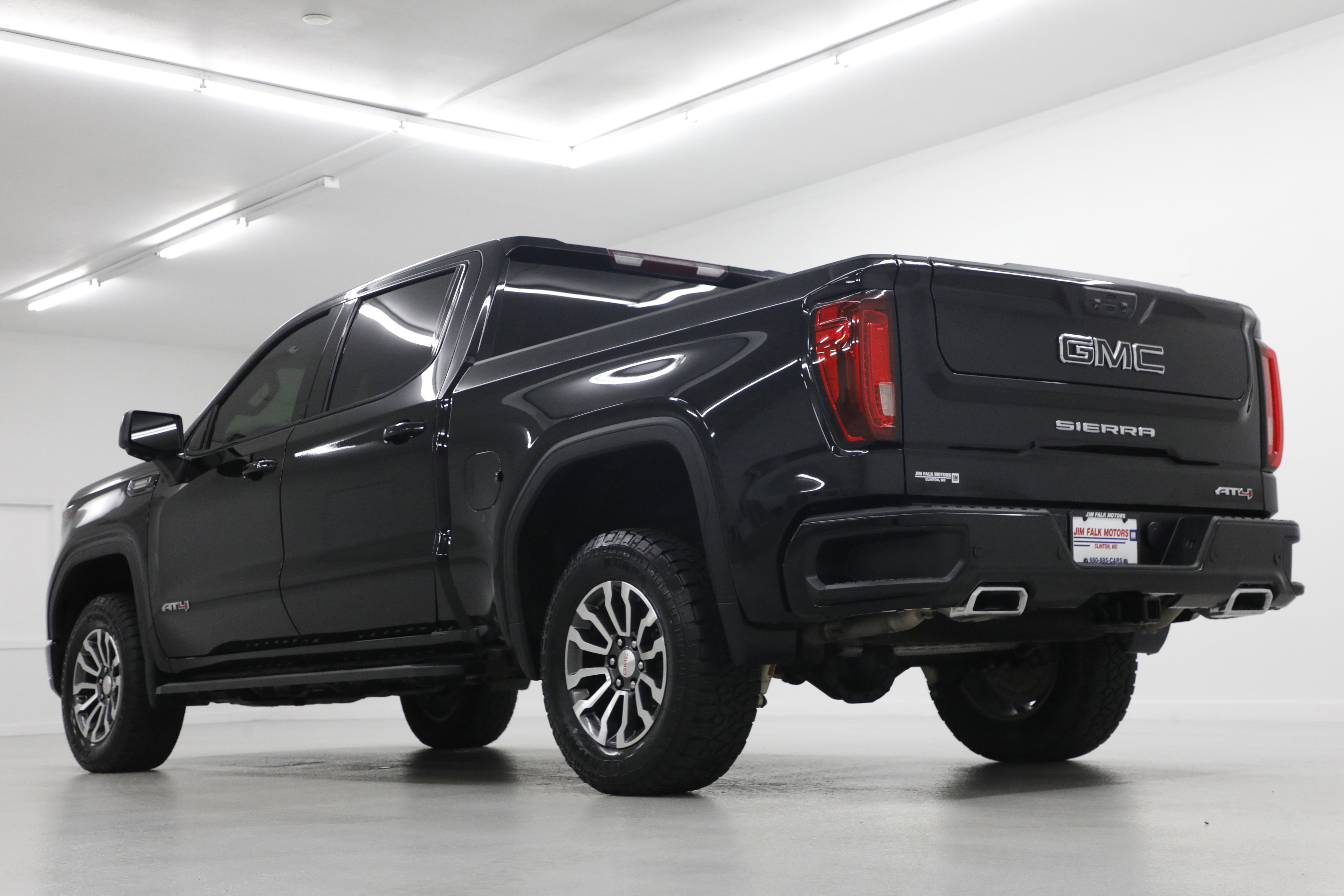 2023 GMC Sierra 1500 AT4