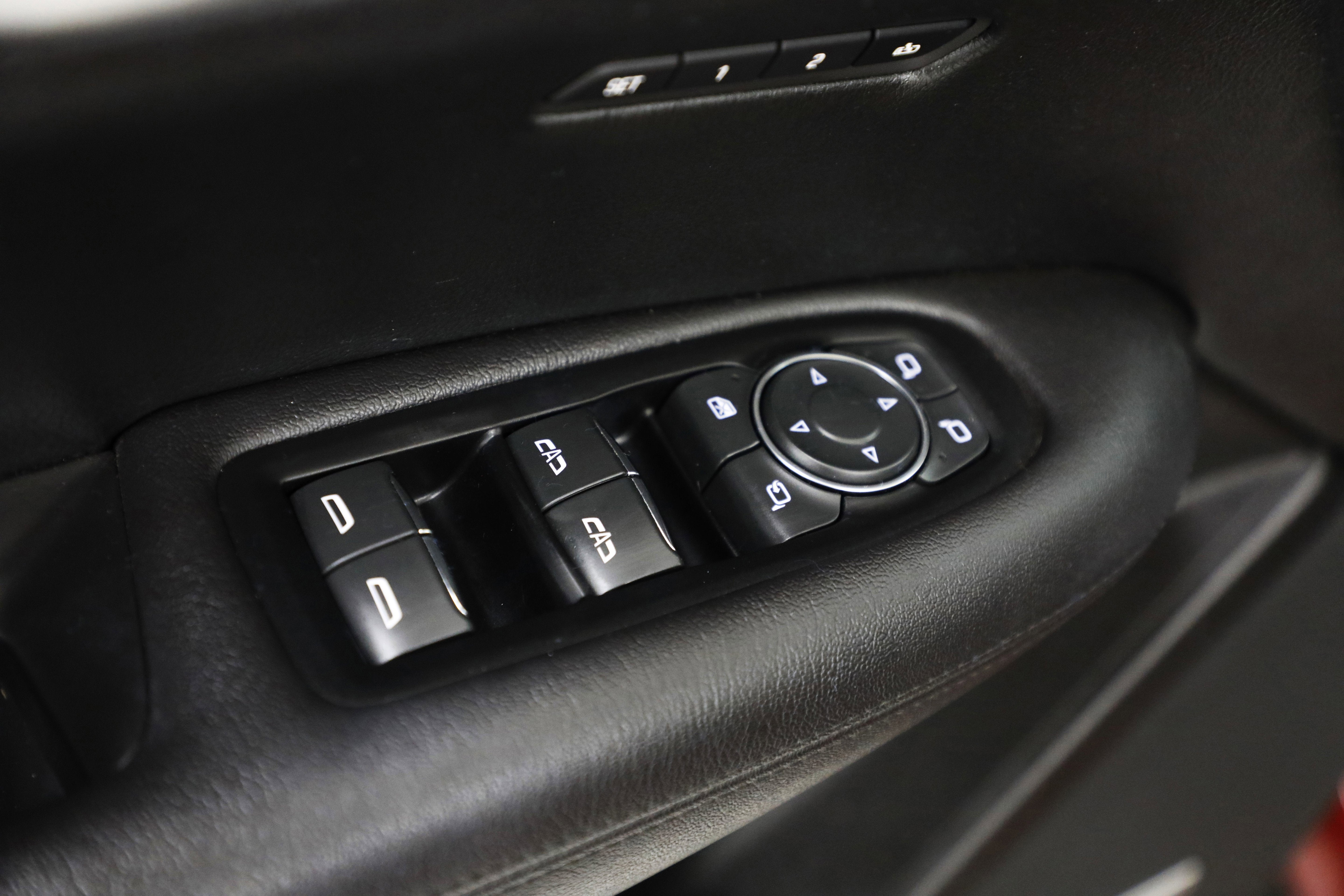 2017 Cadillac XT5 Luxury FWD