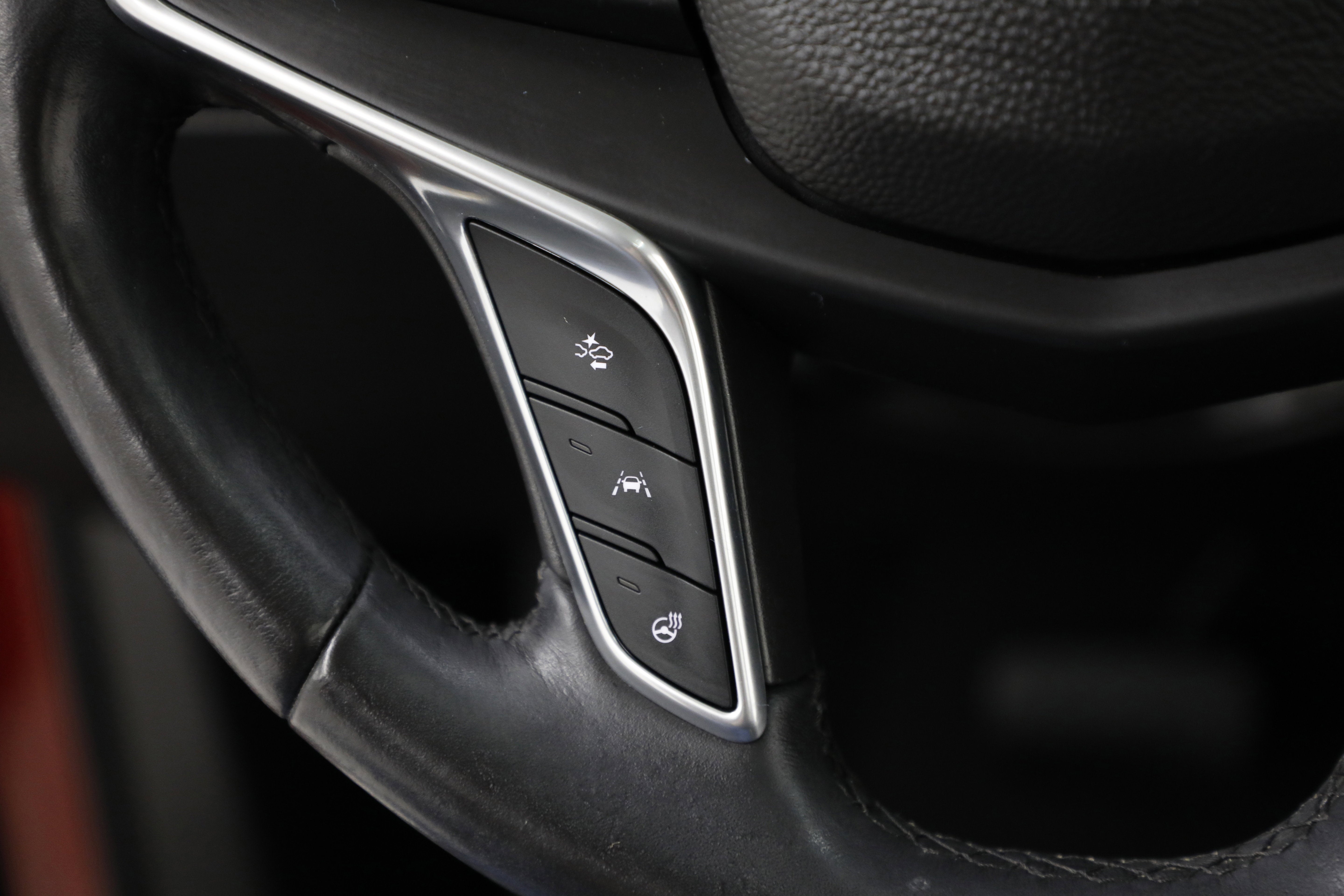 2017 Cadillac XT5 Luxury FWD