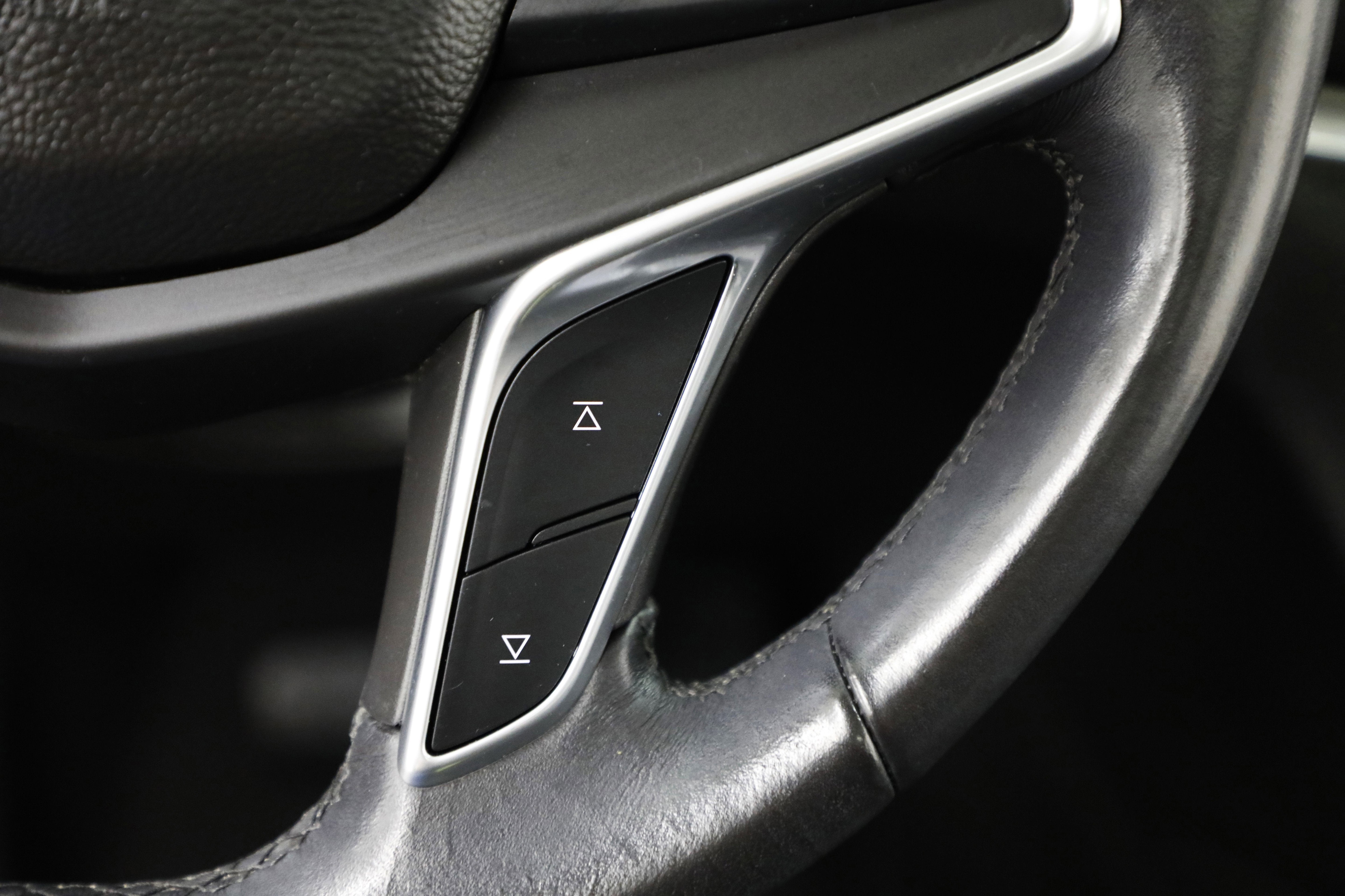 2017 Cadillac XT5 Luxury FWD