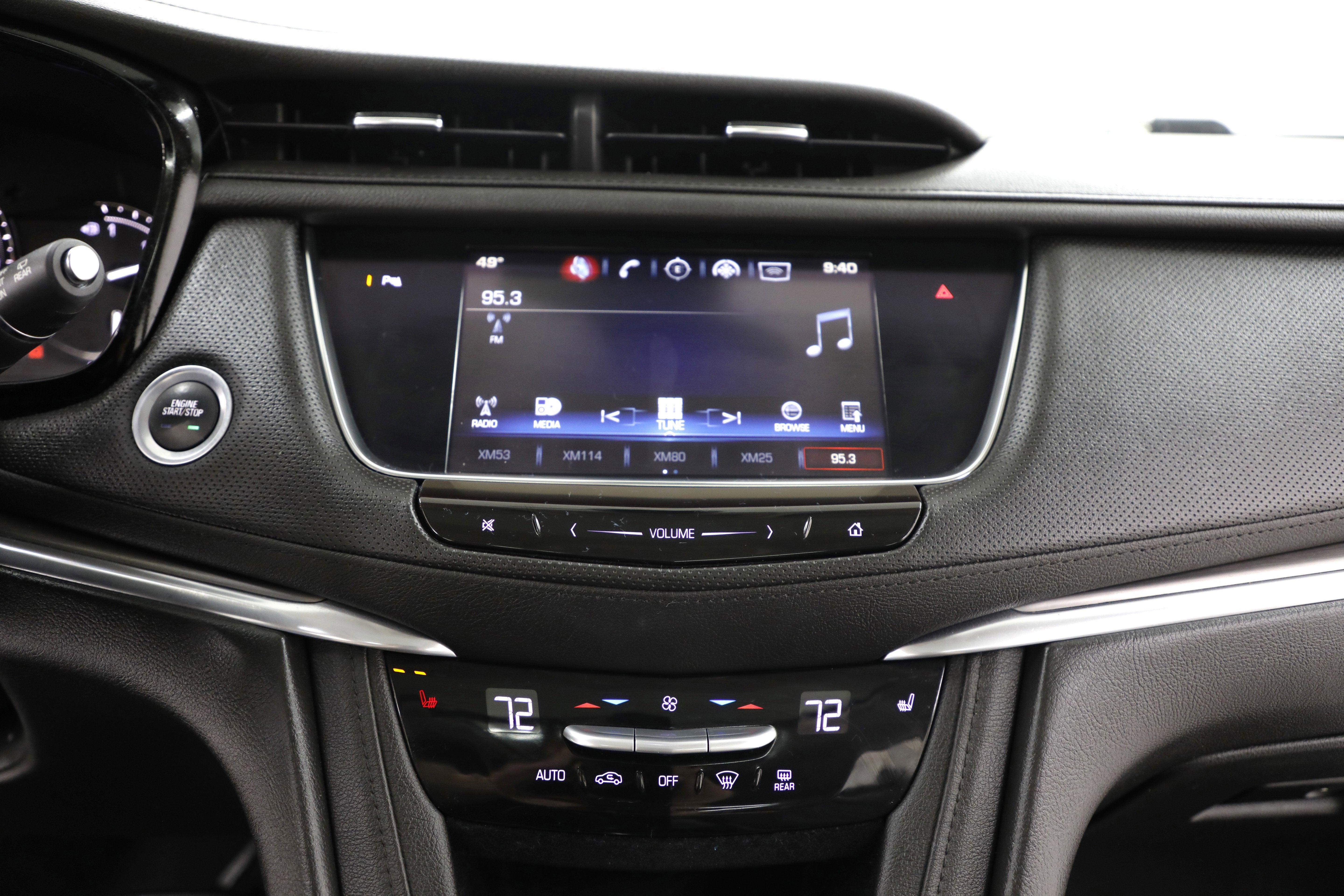 2017 Cadillac XT5 Luxury FWD