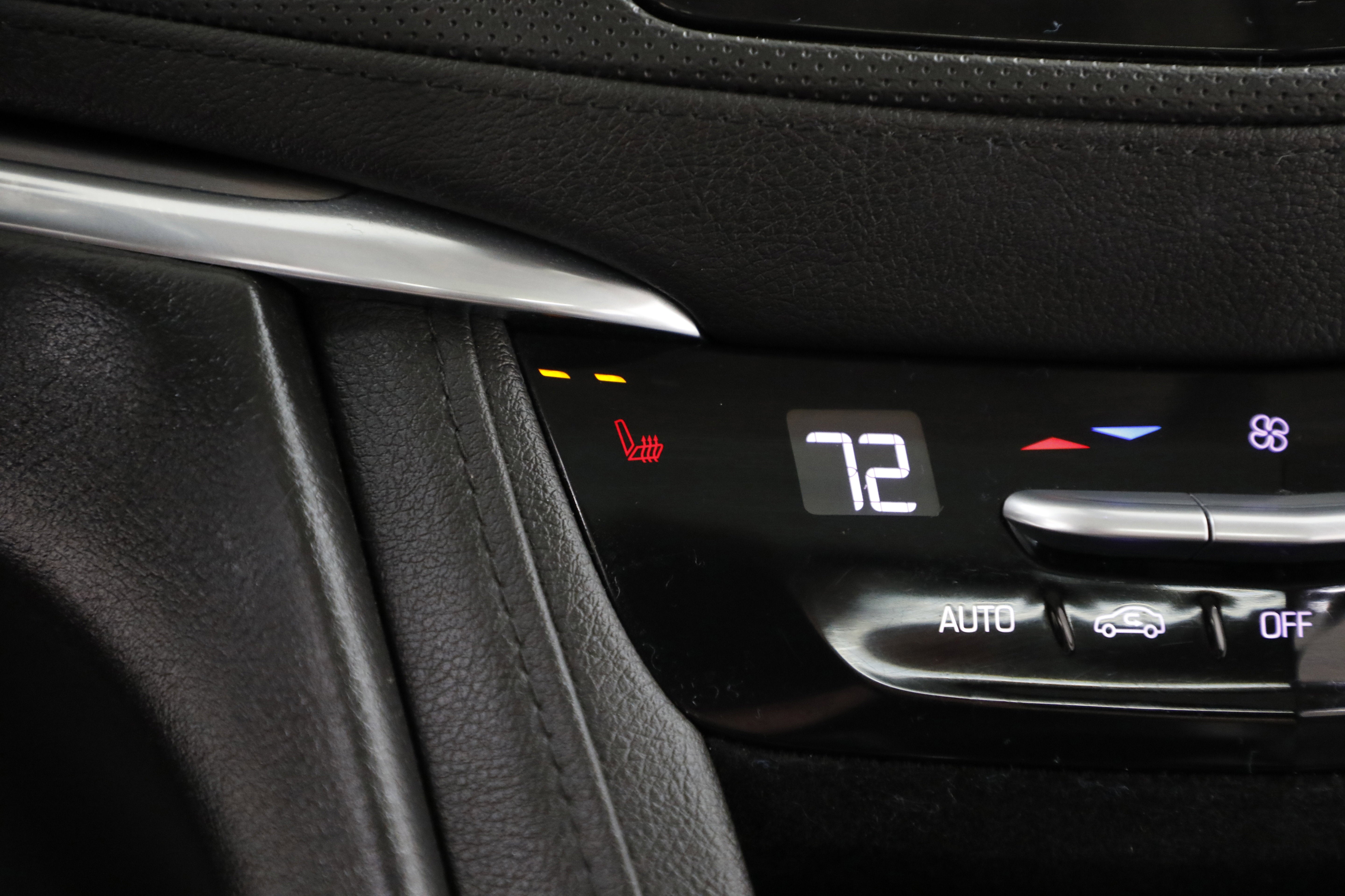 2017 Cadillac XT5 Luxury FWD