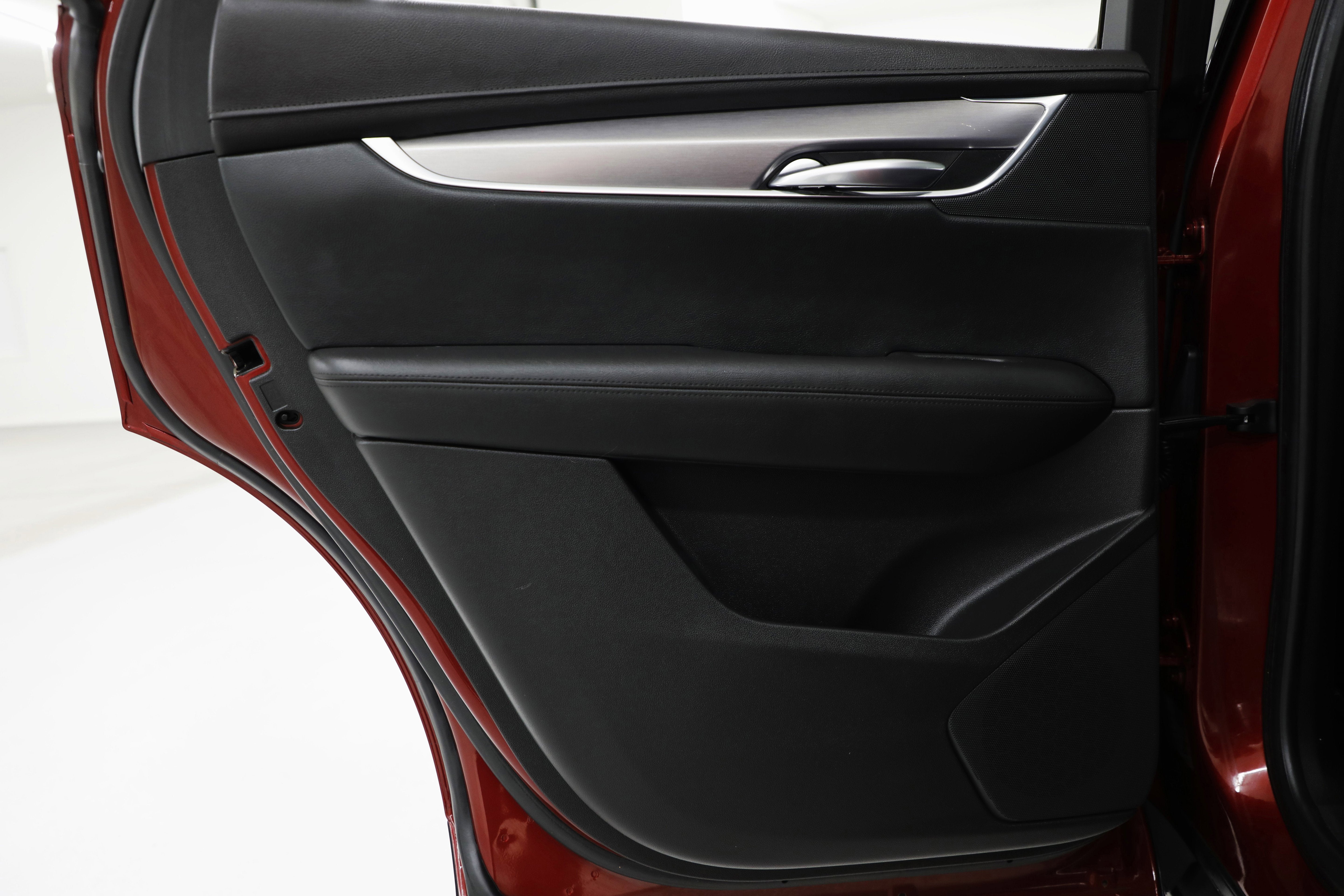 2017 Cadillac XT5 Luxury FWD