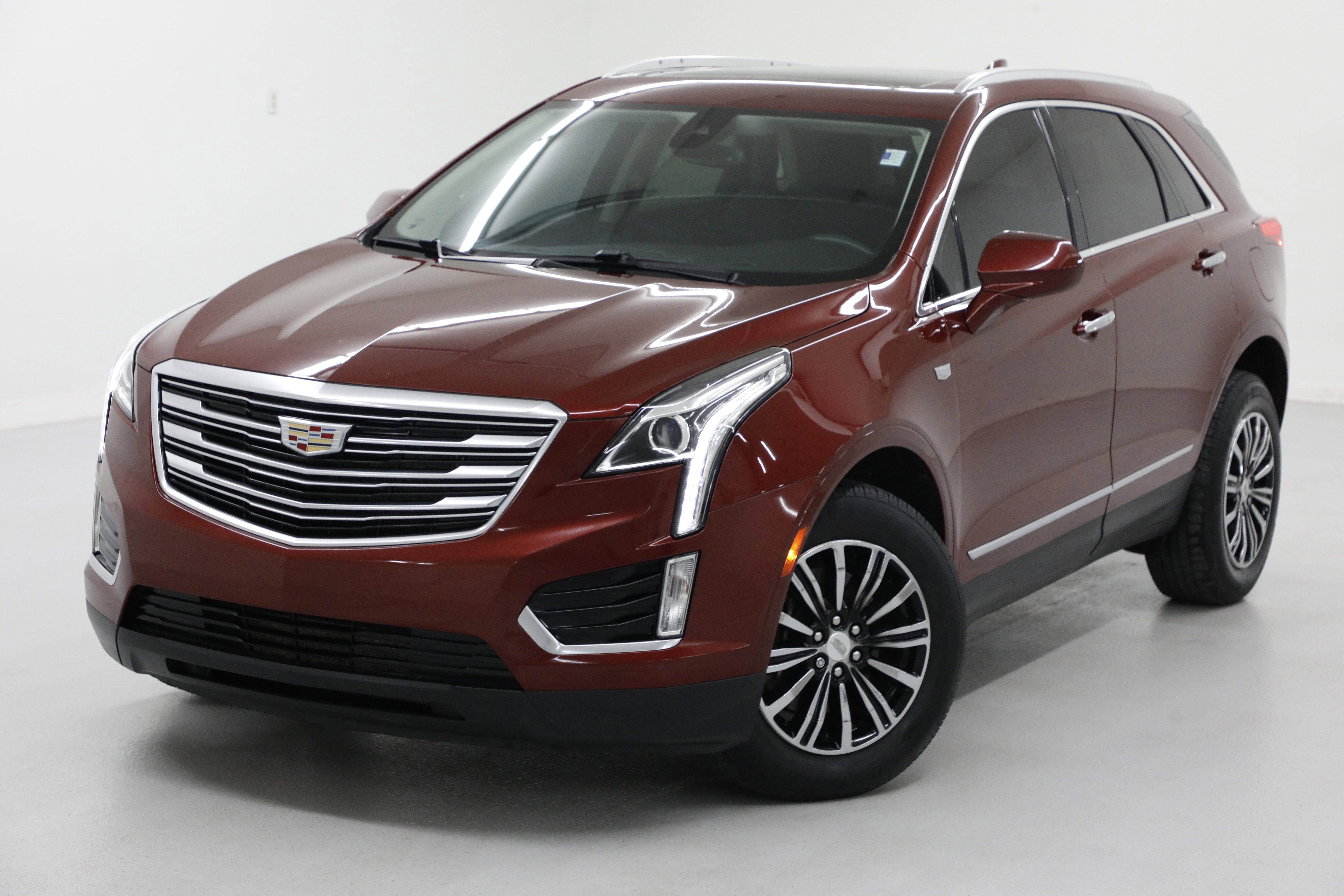 2017 Cadillac XT5 Luxury FWD