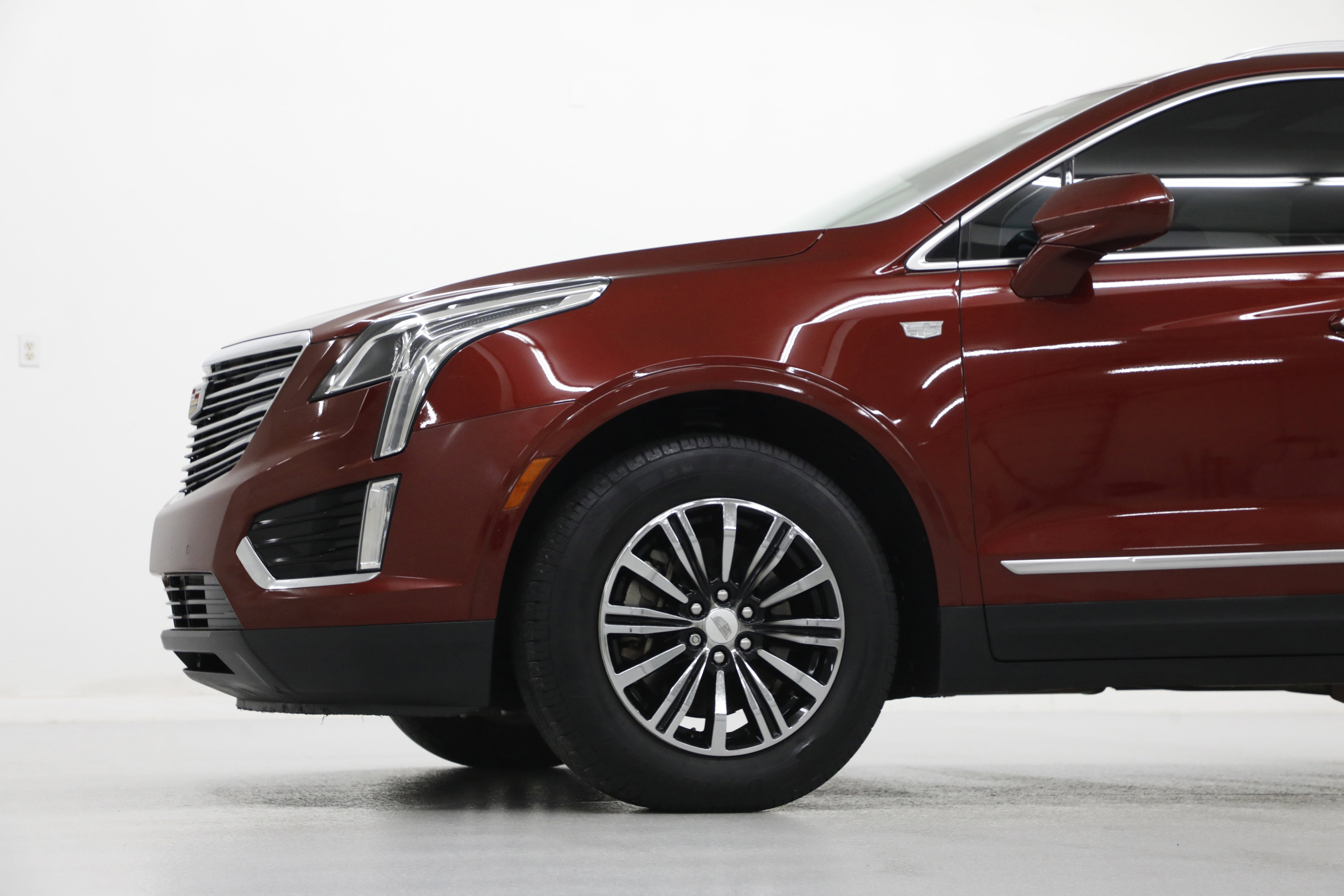 2017 Cadillac XT5 Luxury FWD