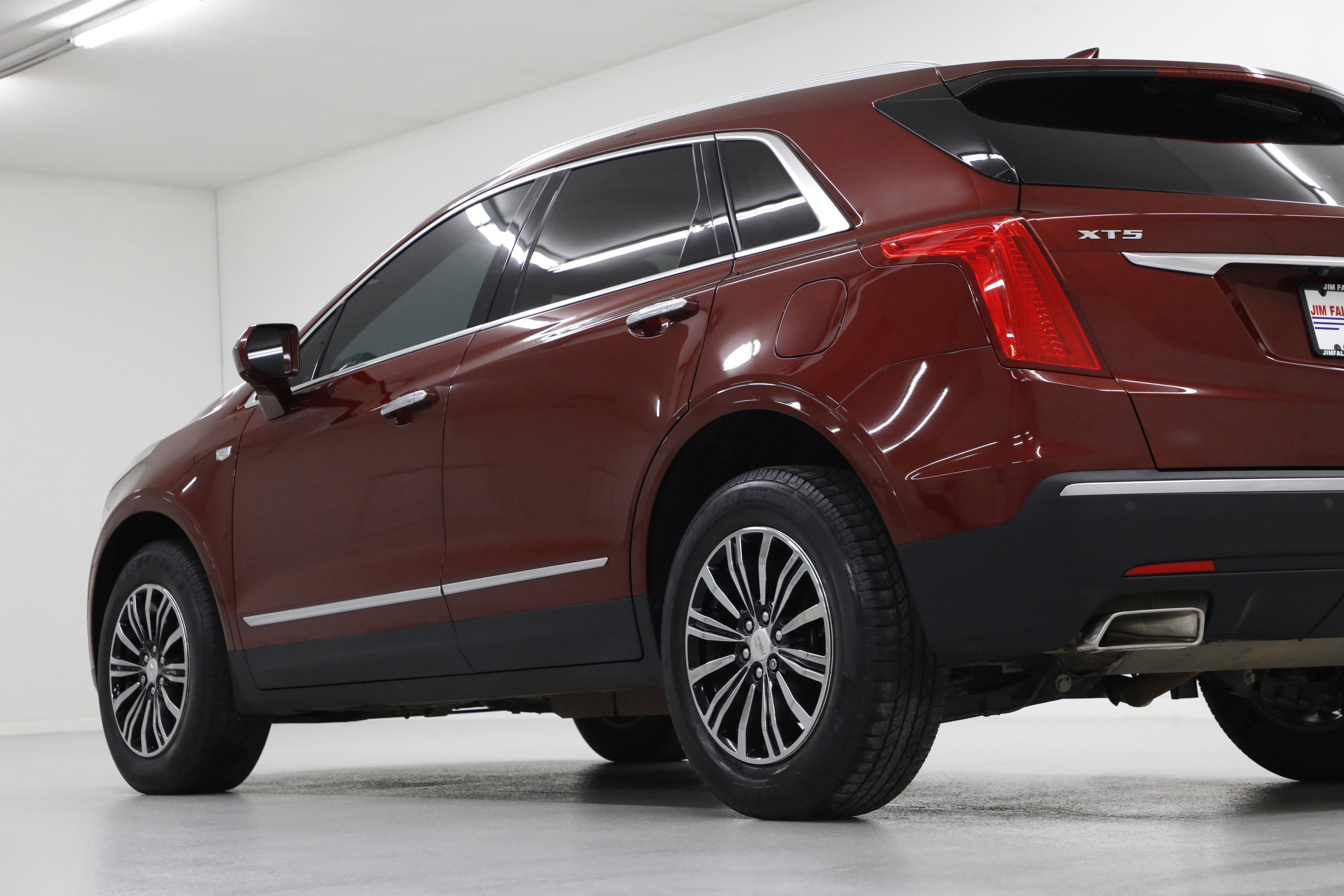 2017 Cadillac XT5 Luxury FWD