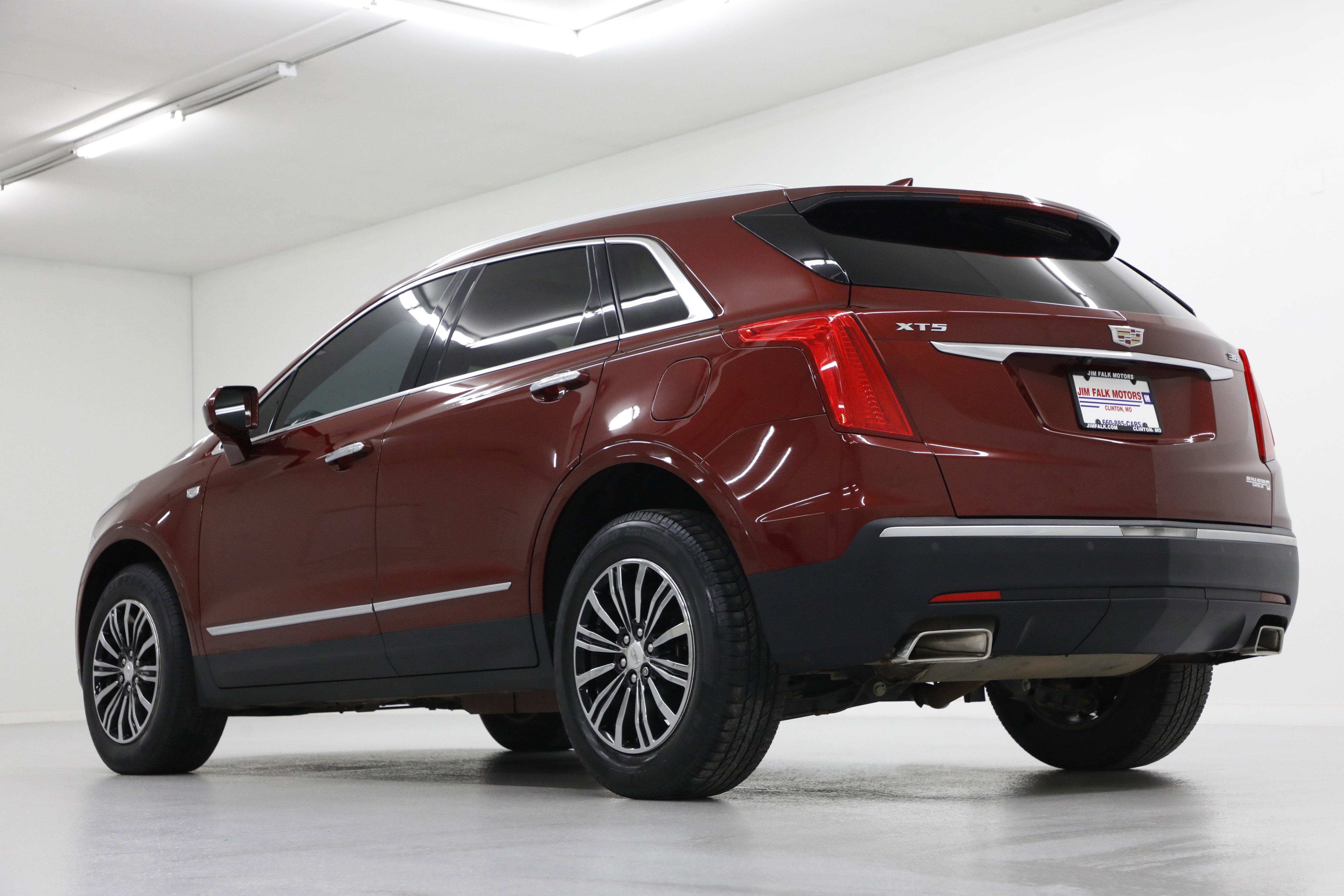 2017 Cadillac XT5 Luxury FWD