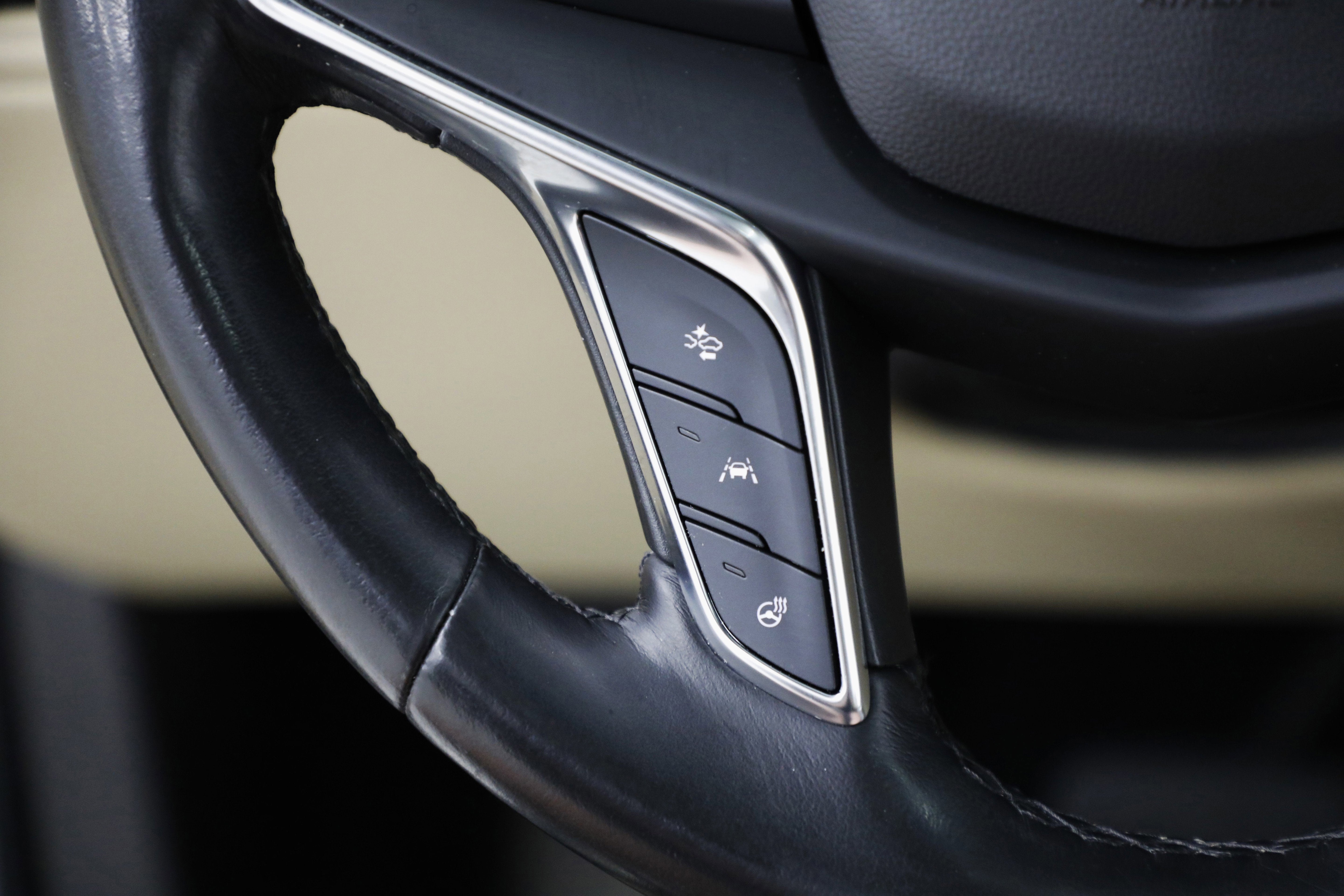 2019 Cadillac XT5 Luxury FWD