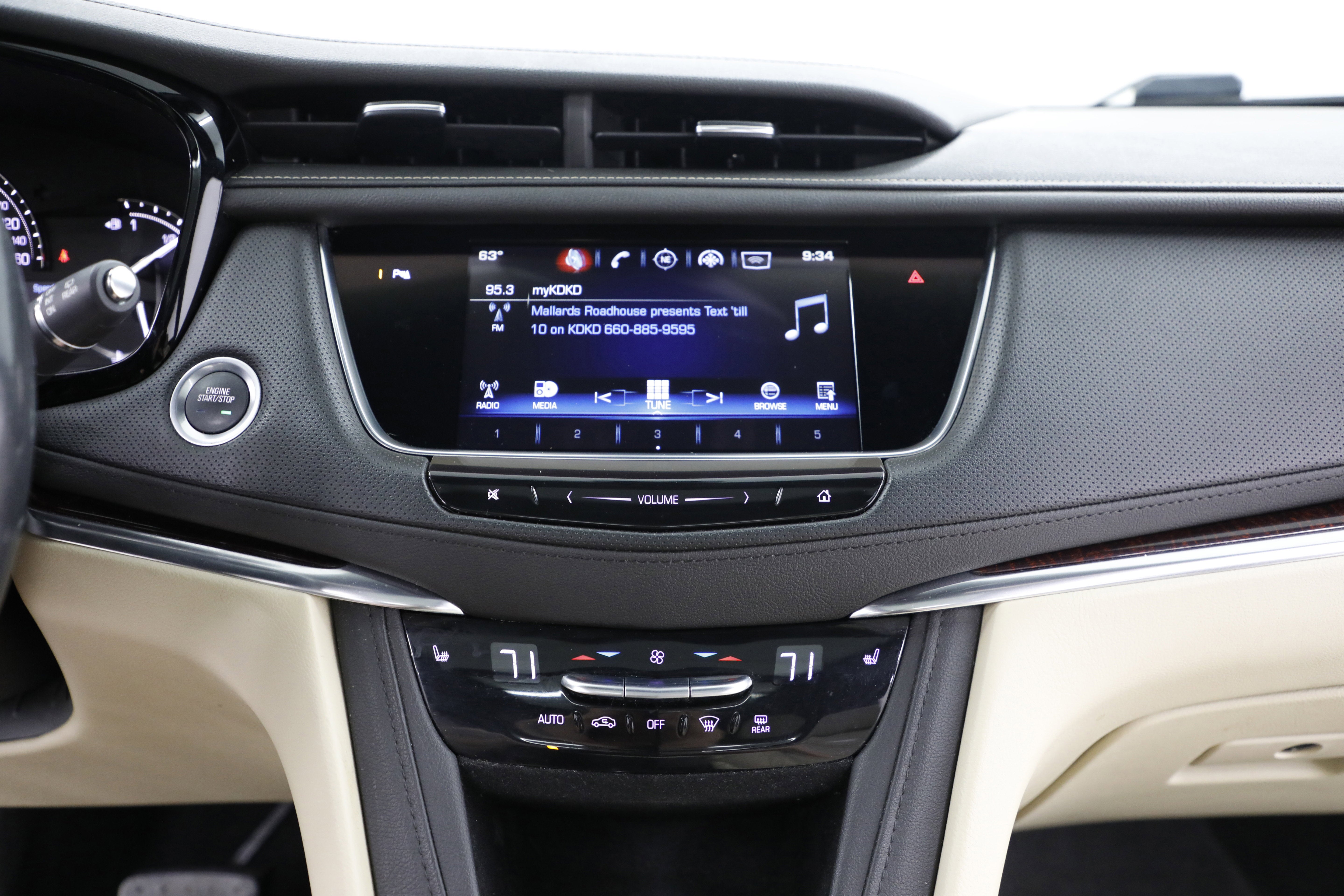 2019 Cadillac XT5 Luxury FWD