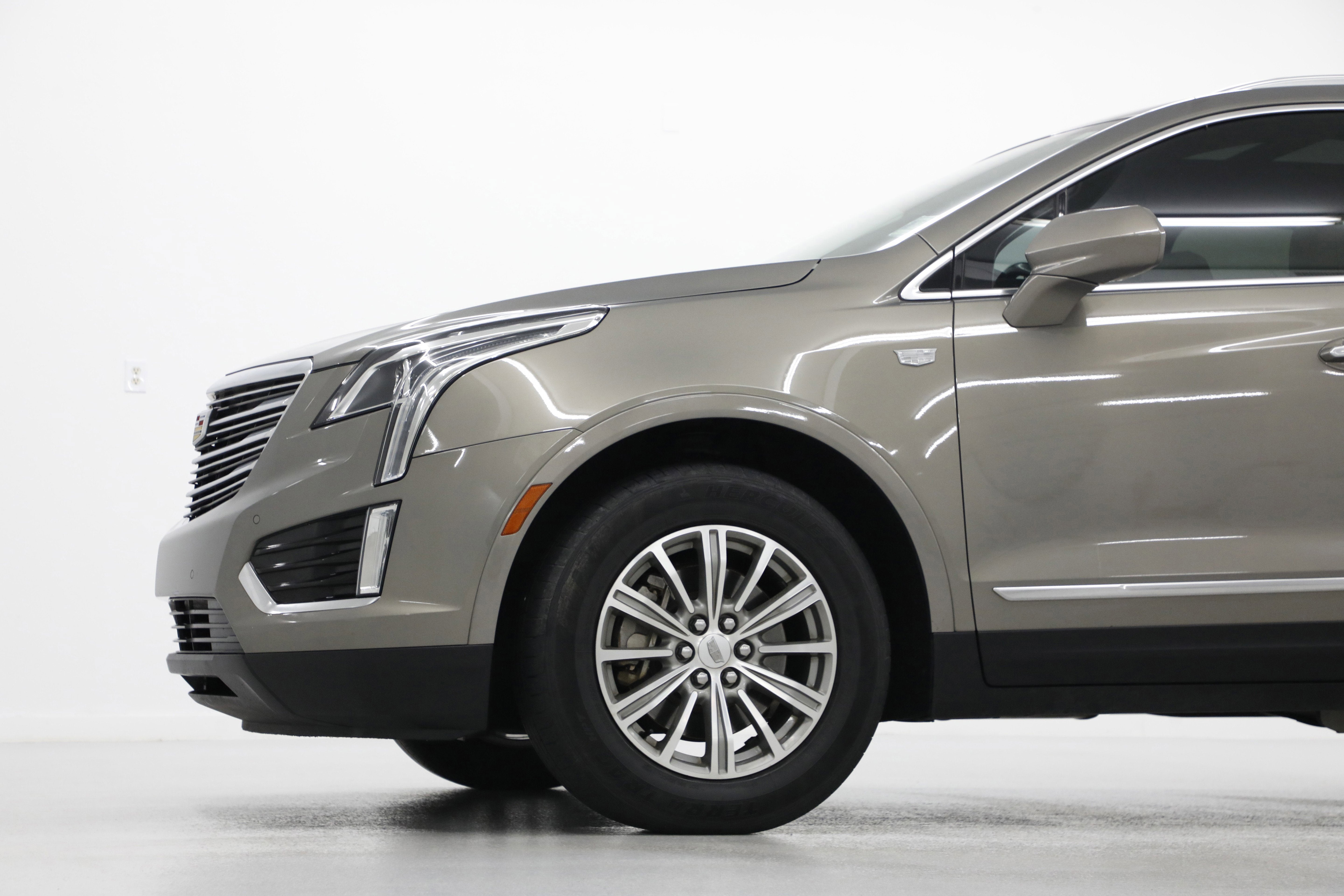 2019 Cadillac XT5 Luxury FWD