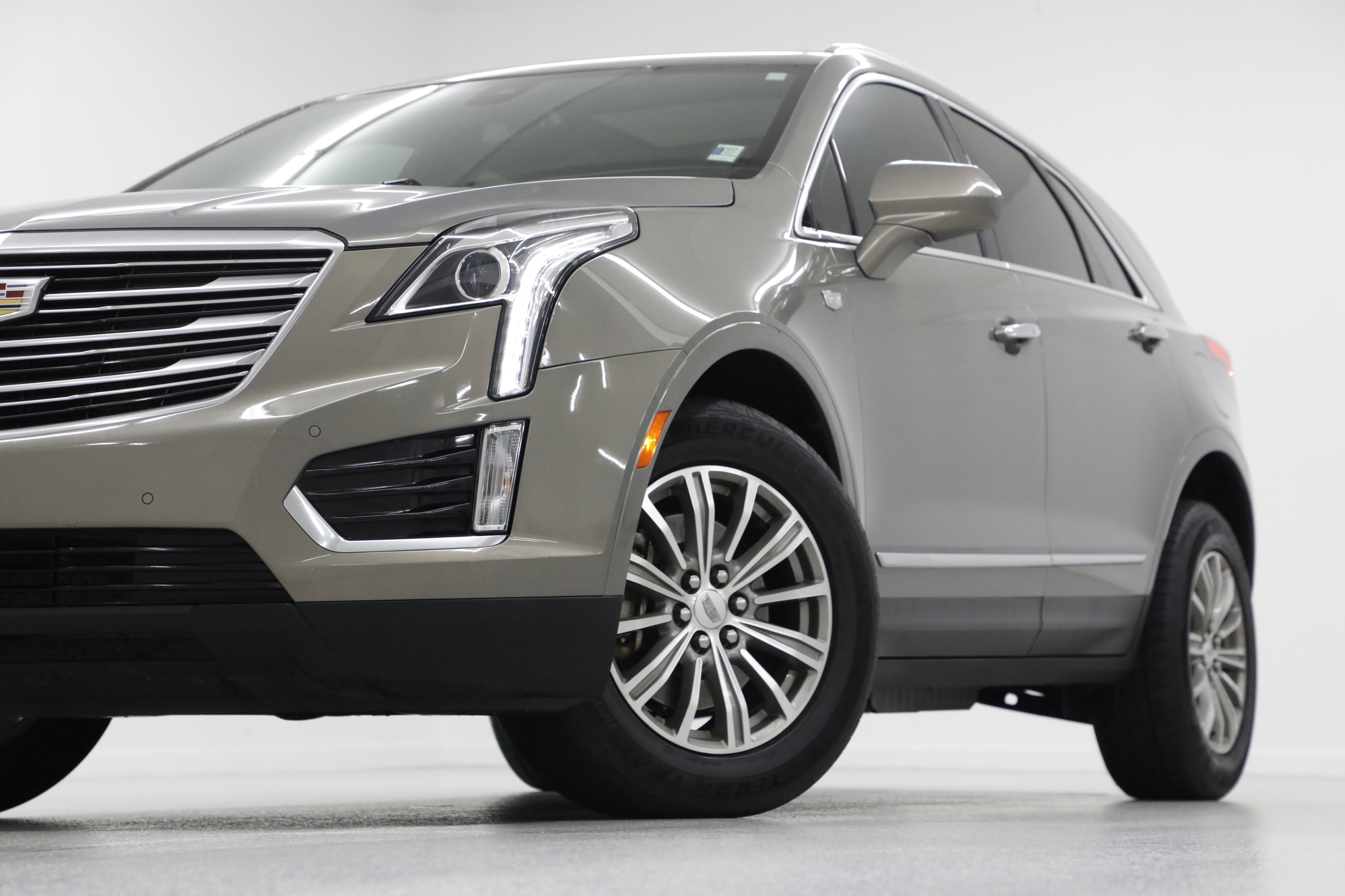 2019 Cadillac XT5 Luxury FWD