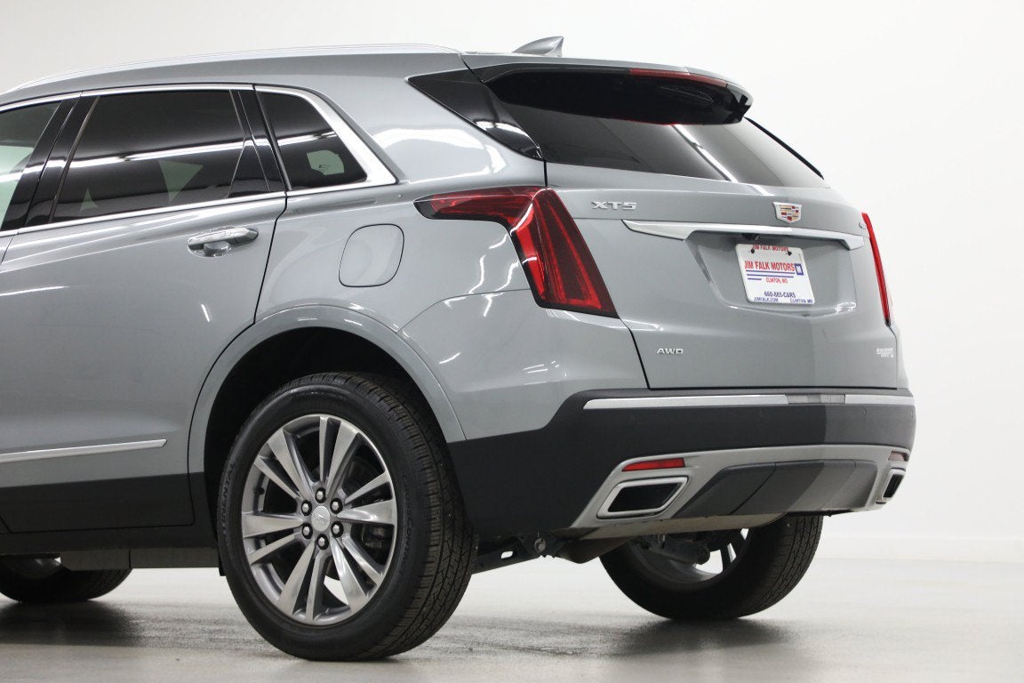 2025 Cadillac XT5 Premium Luxury