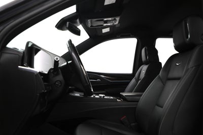 2022 Cadillac Escalade Luxury