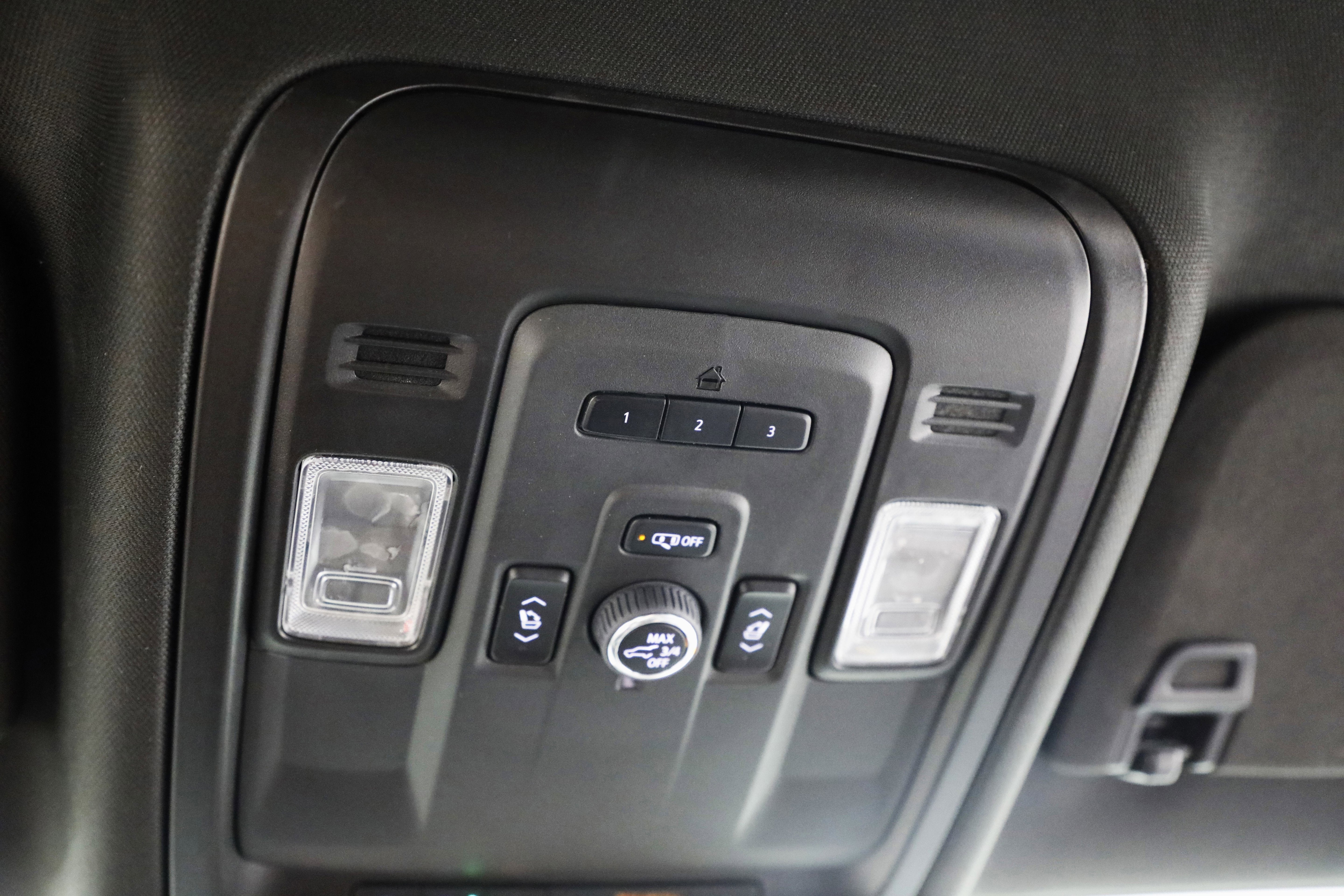 2022 Cadillac Escalade Luxury