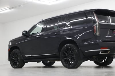 2022 Cadillac Escalade Luxury