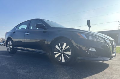 2022 Nissan Altima 2.5 SL