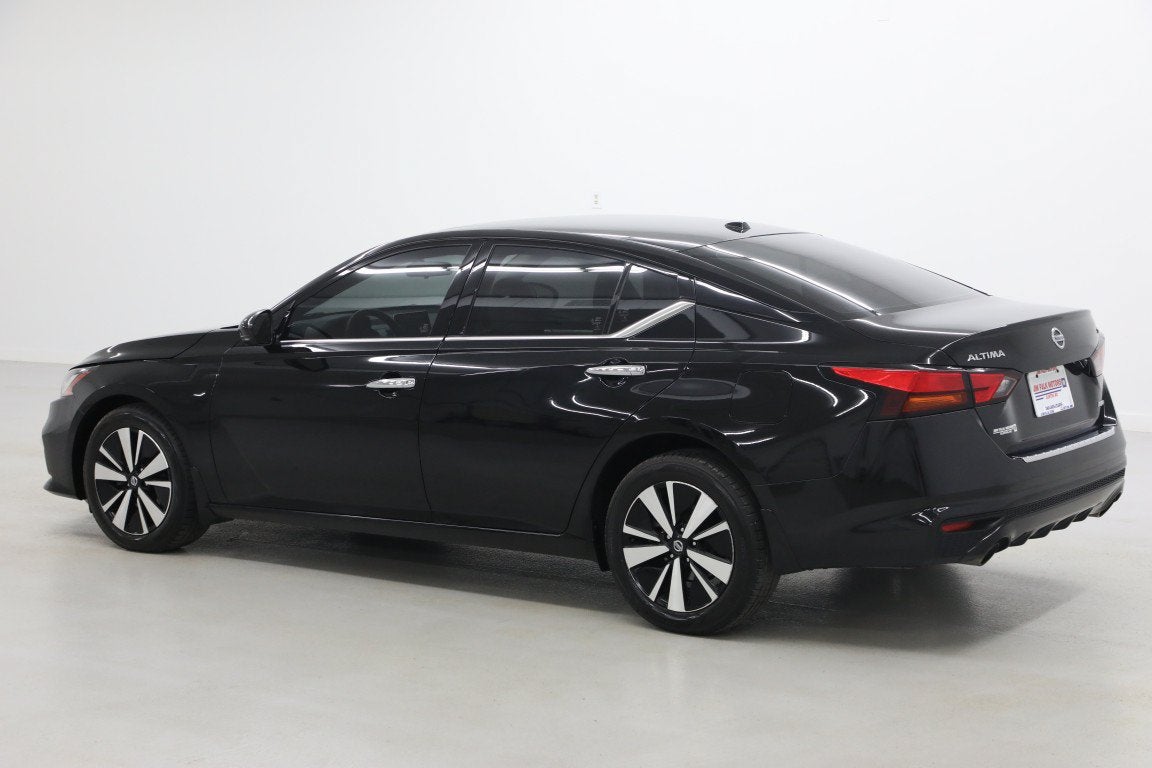 2022 Nissan Altima 2.5 SL