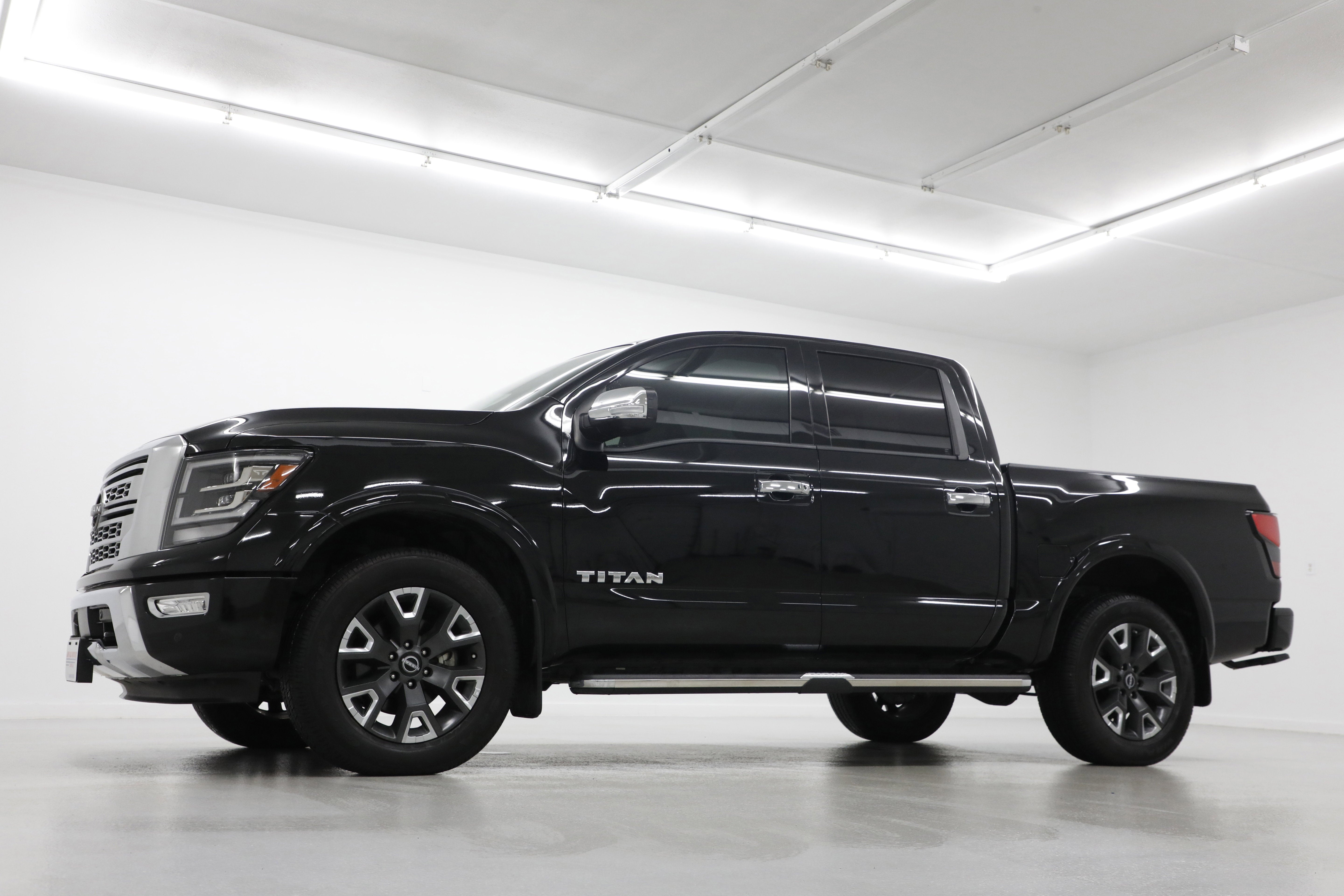 2024 Nissan Titan Platinum Reserve