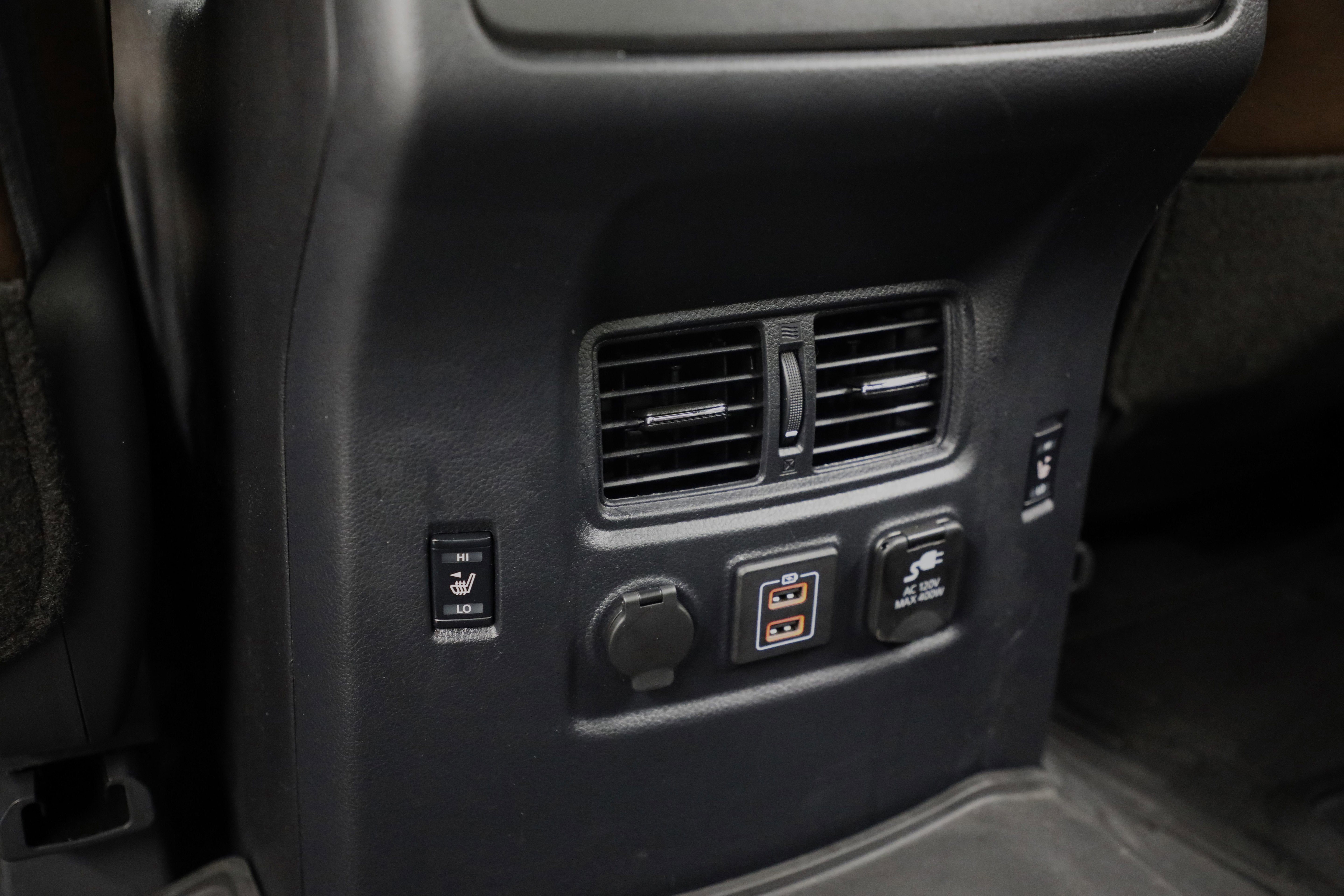 2024 Nissan Titan Platinum Reserve