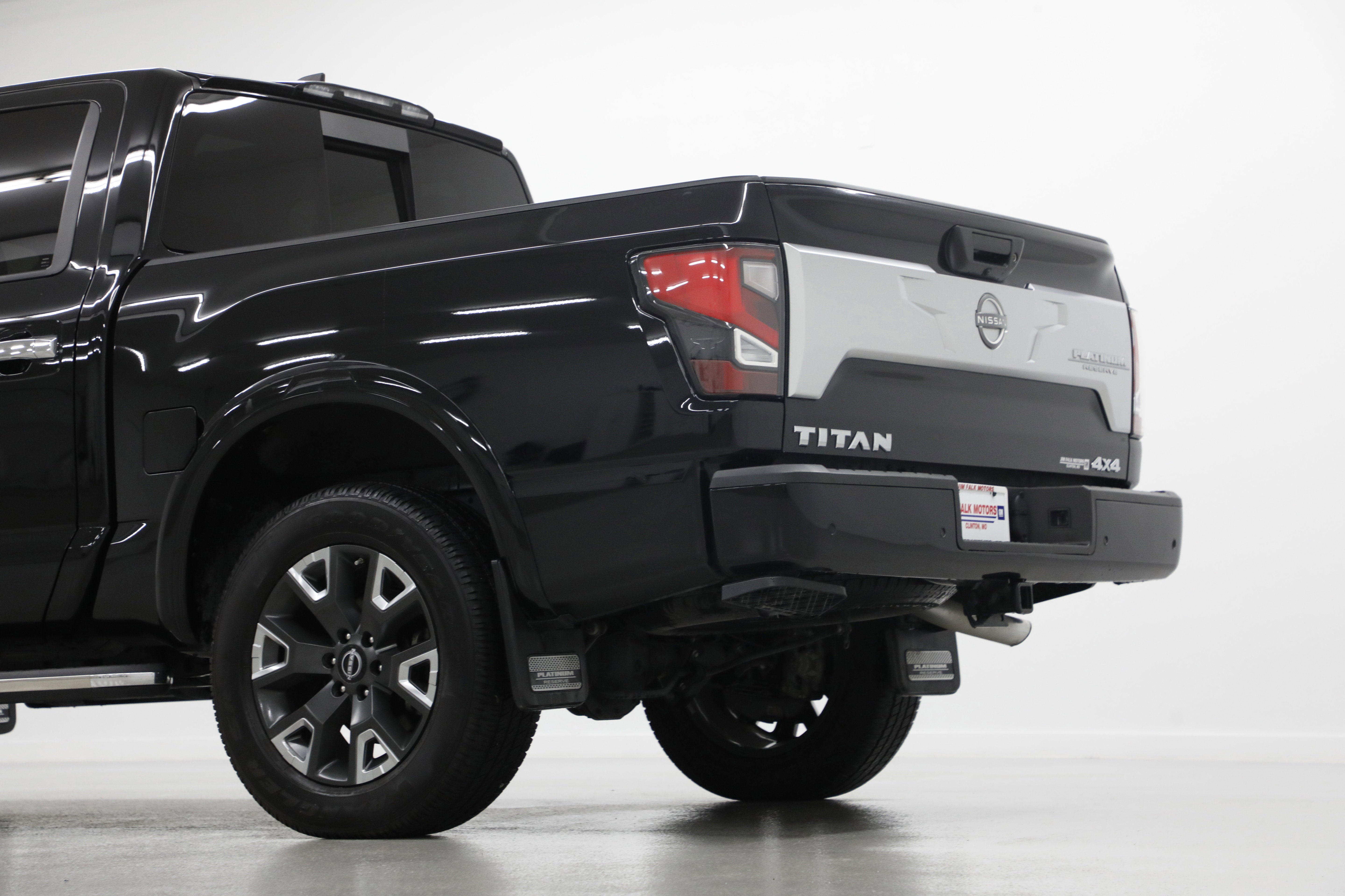 2024 Nissan Titan Platinum Reserve