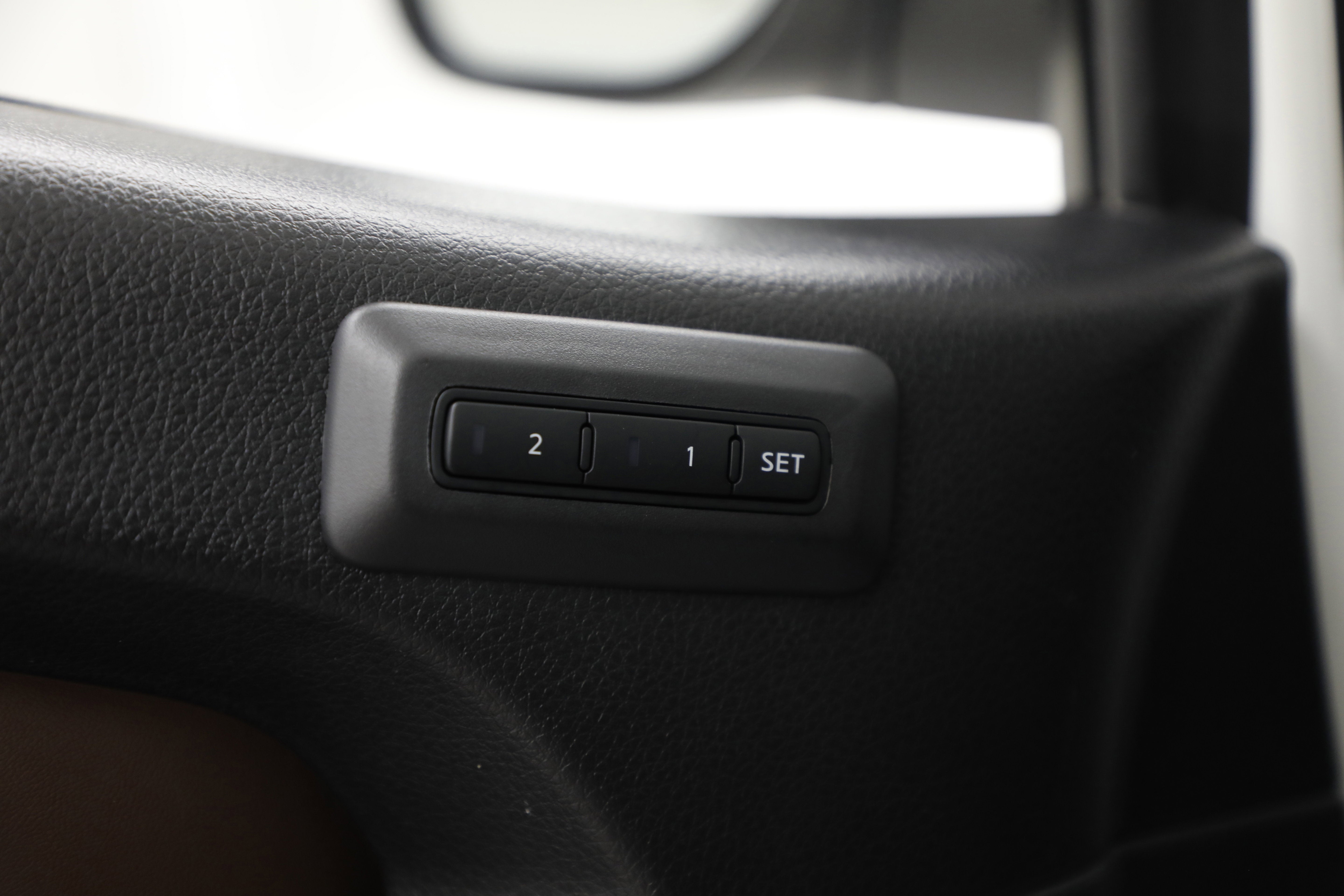 2021 Nissan Titan Platinum Reserve